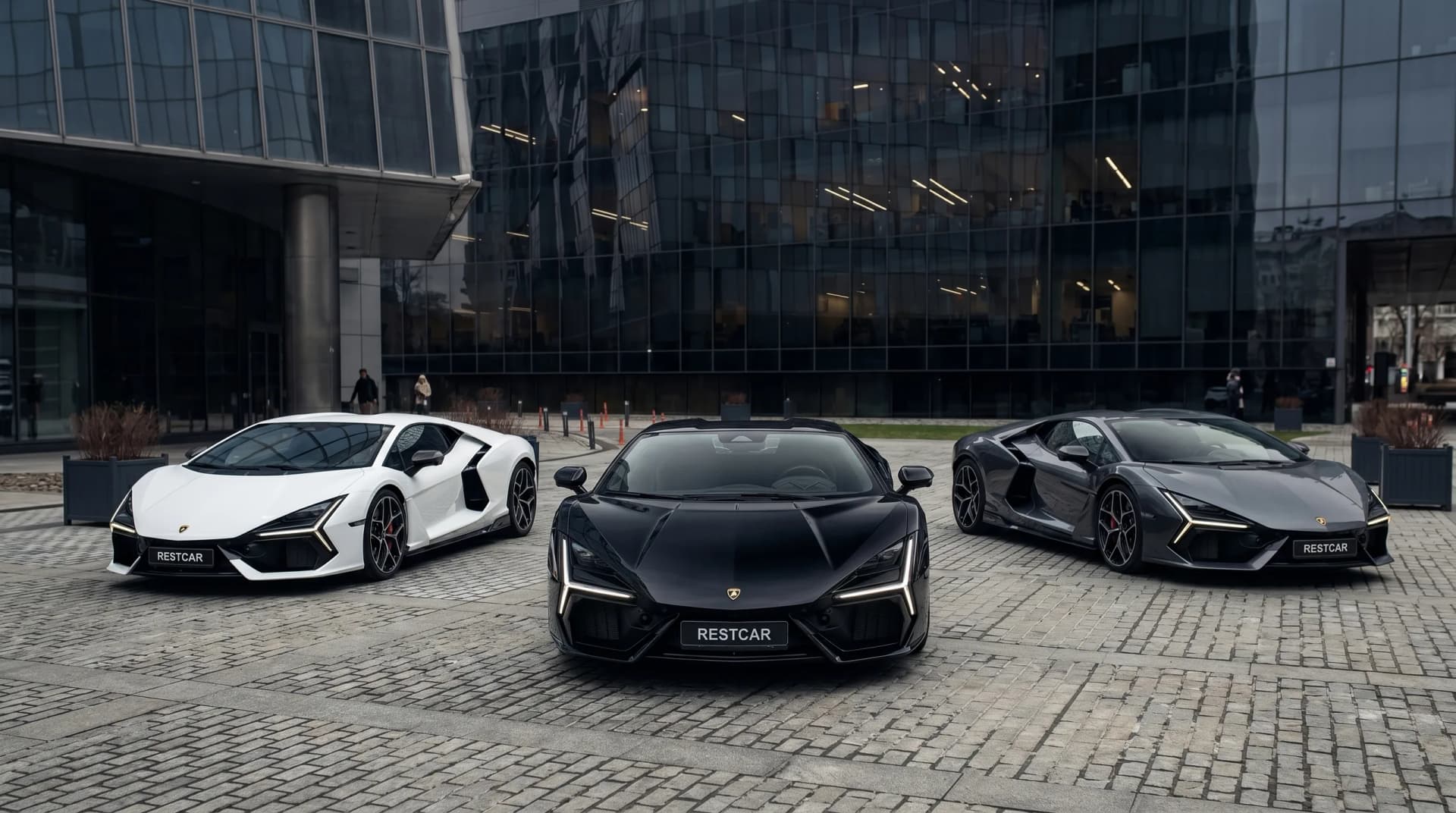 Премиальный автомобиль RESTCAR