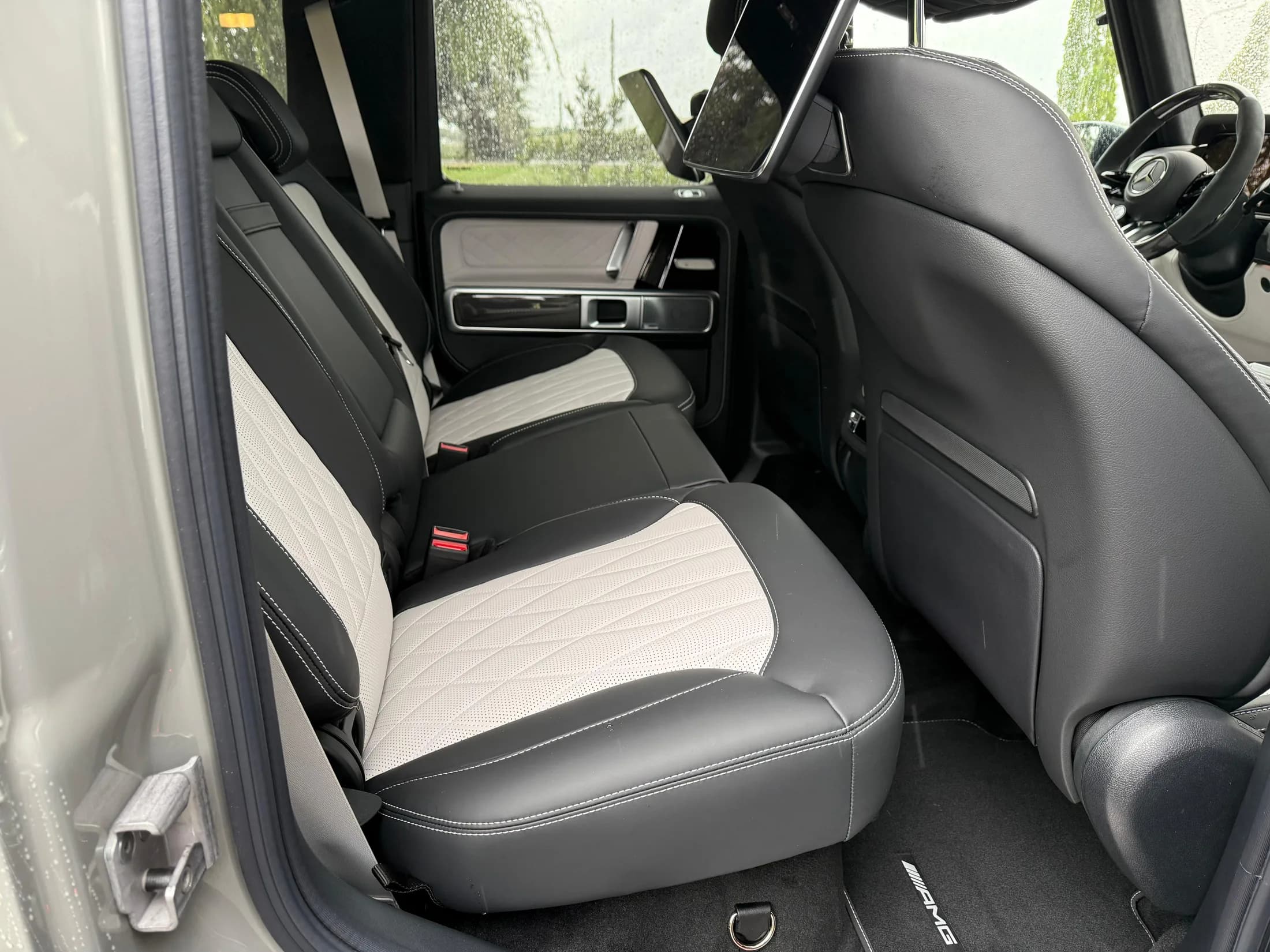 Mercedes-Benz G63 AMG 2026 - фото 13
