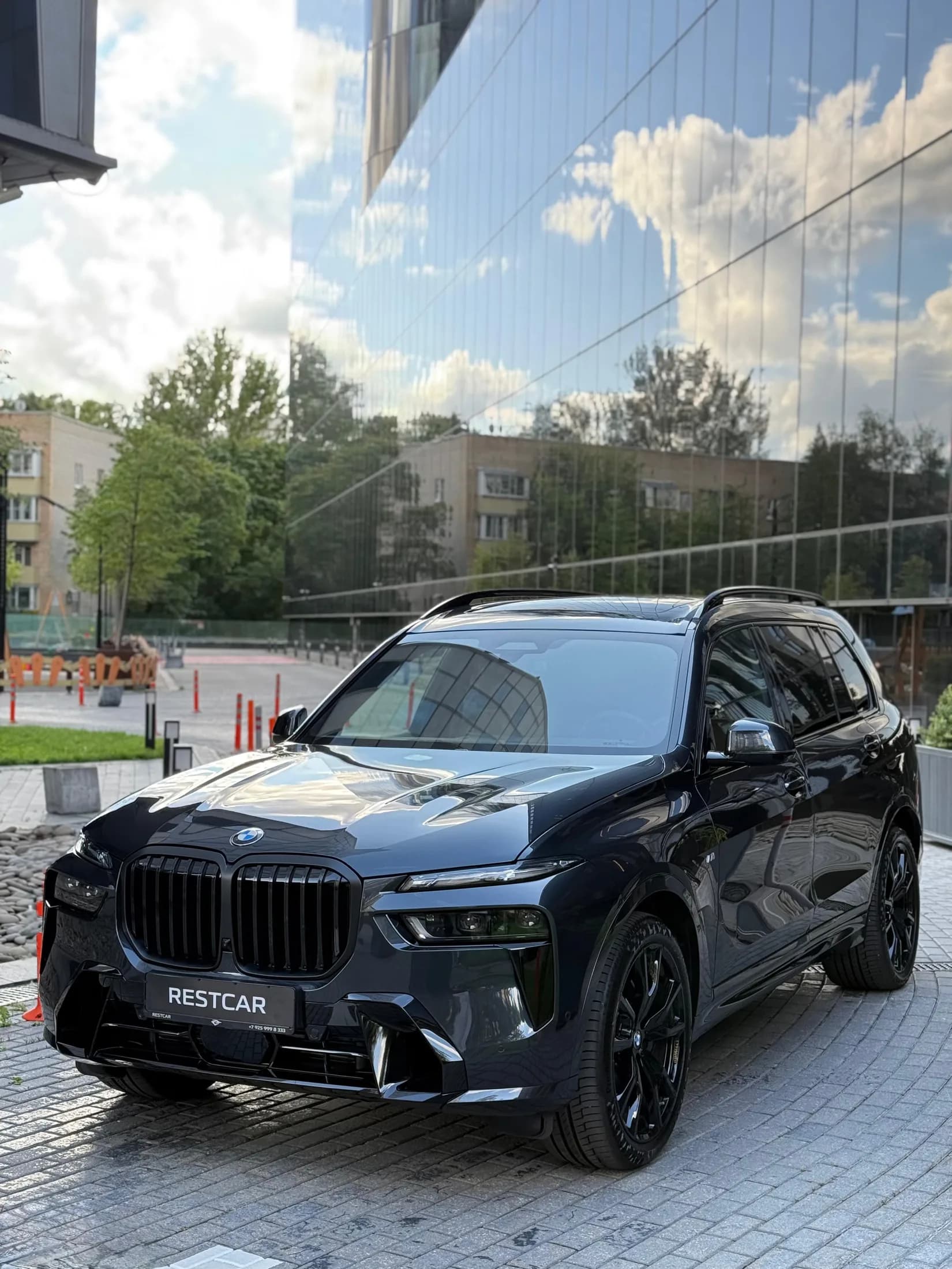 BMW X7 40d 2026 - фото 2