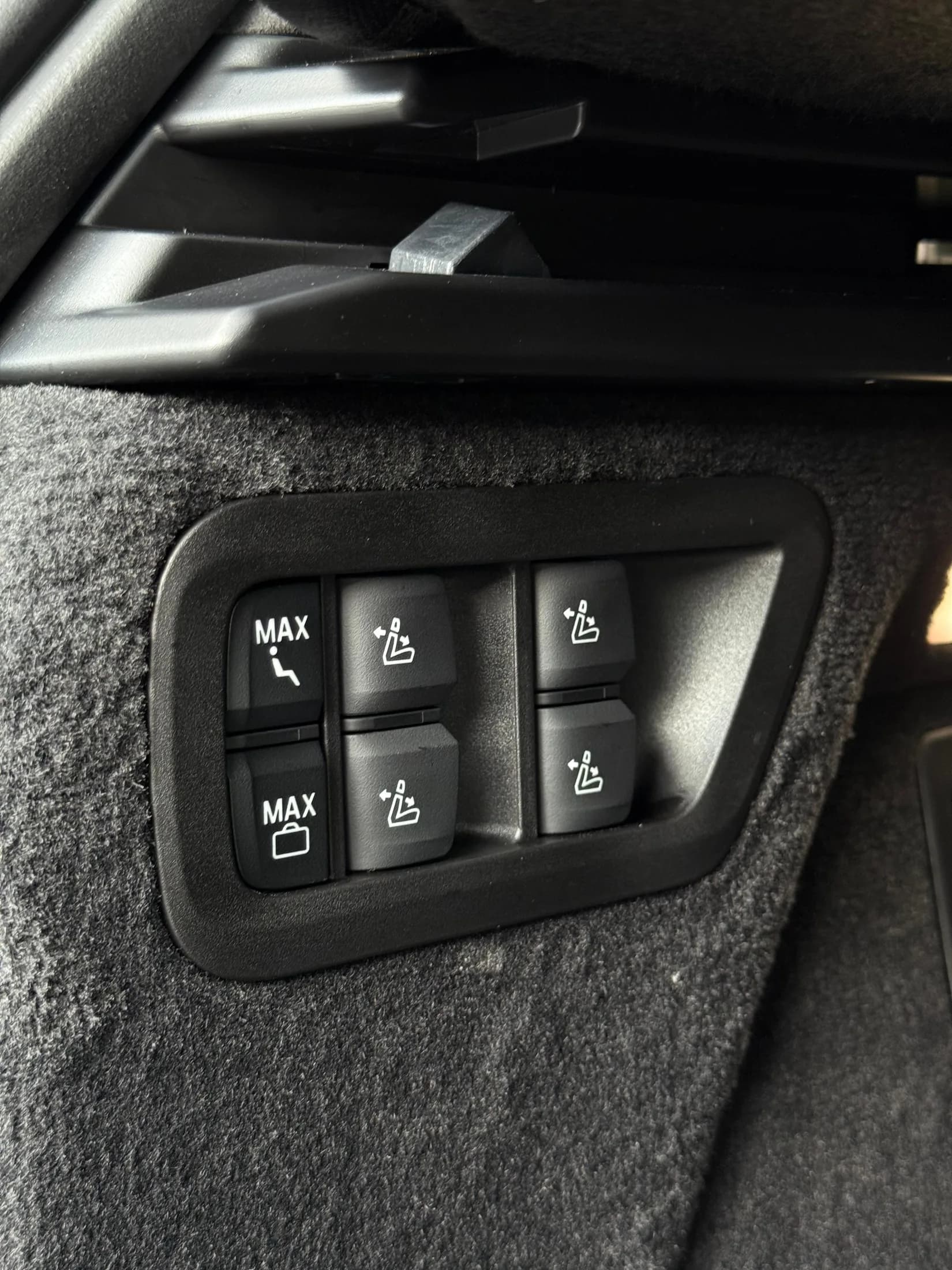 BMW X7 40d 2026 - фото 12