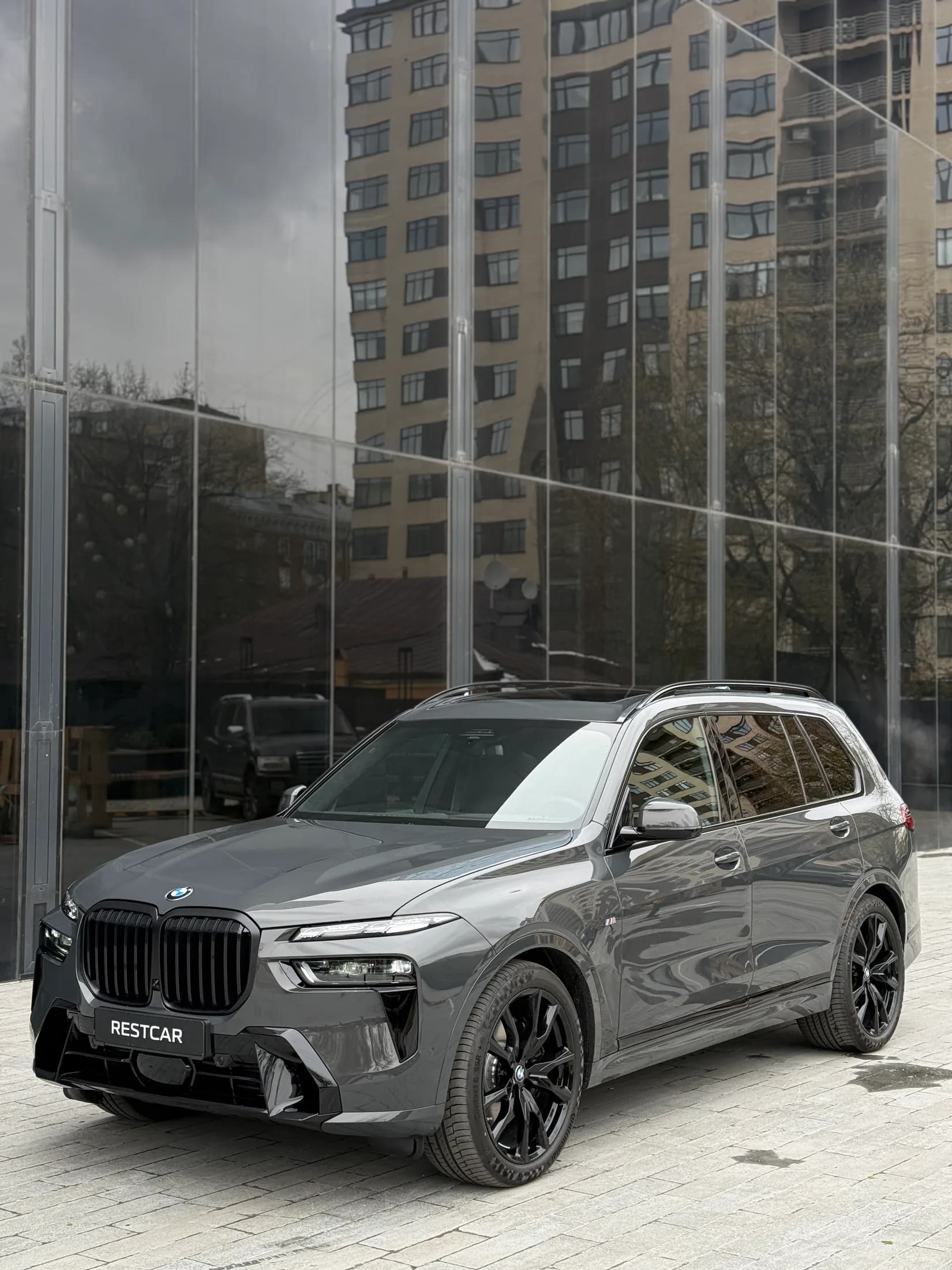 BMW X7 40d 2026 - фото 2