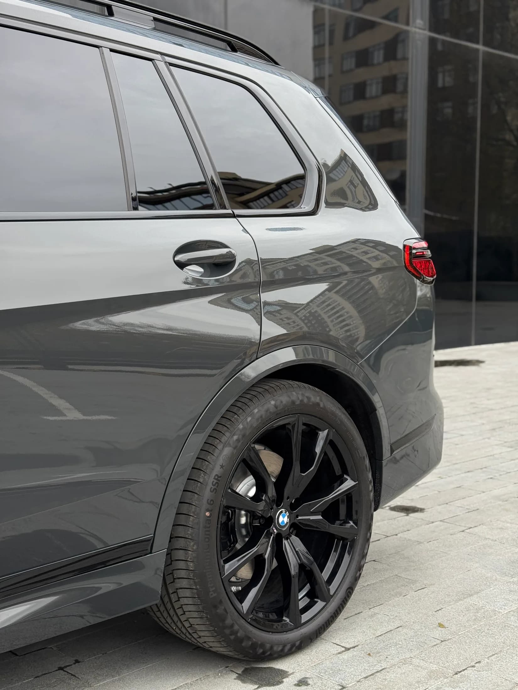 BMW X7 40d 2026 - фото 12