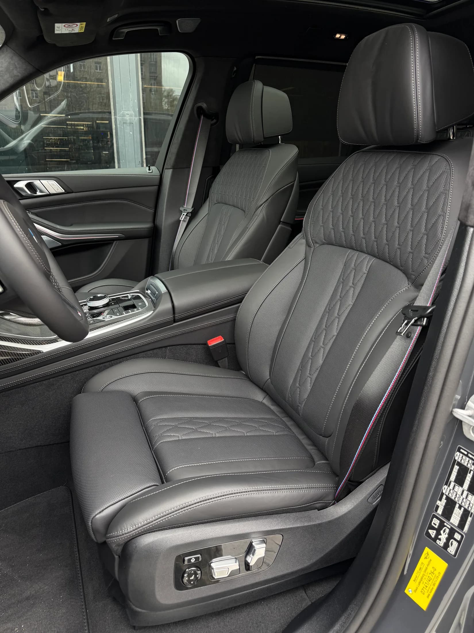 BMW X7 40d 2026 - фото 15