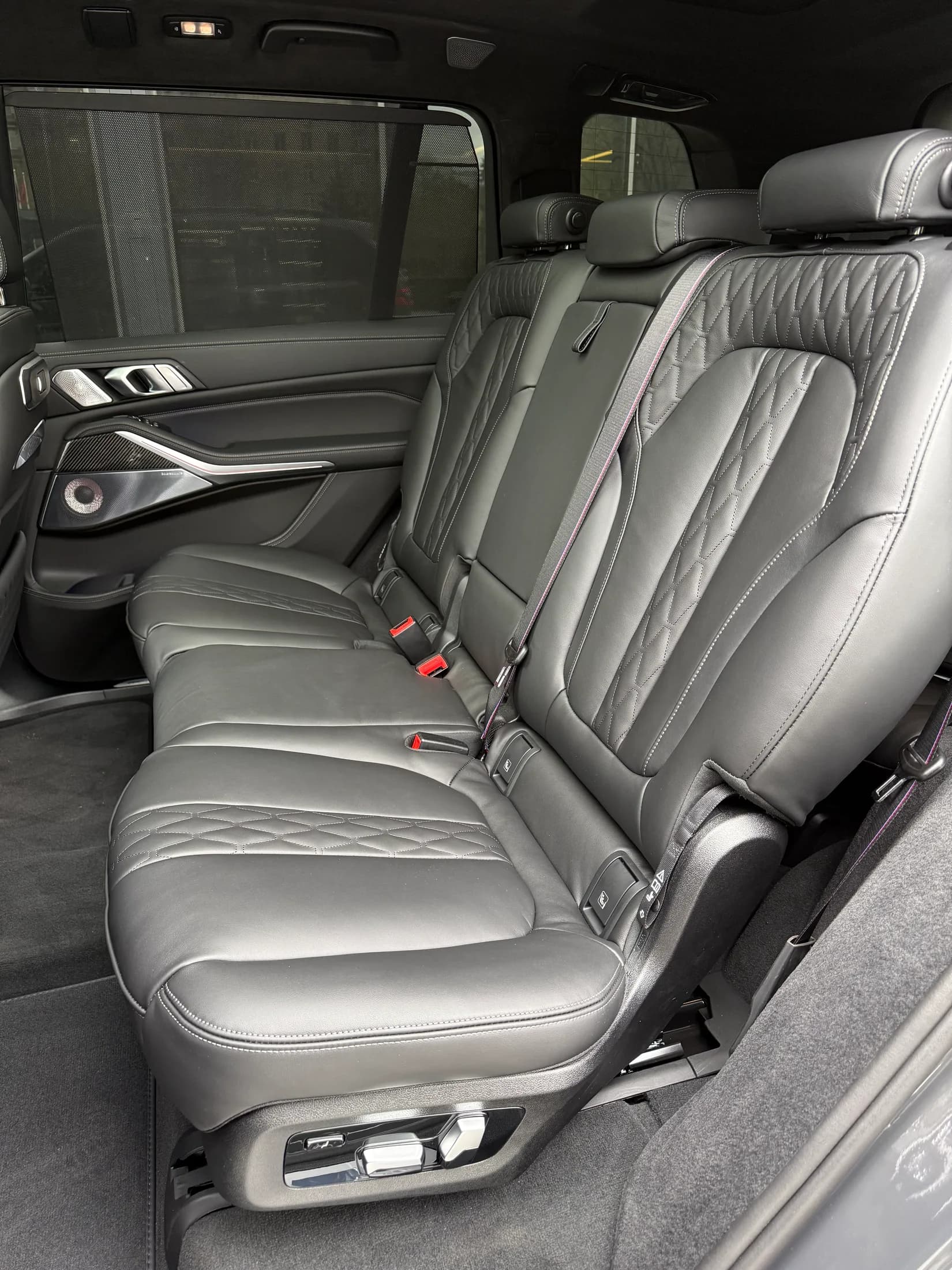 BMW X7 40d 2026 - фото 21