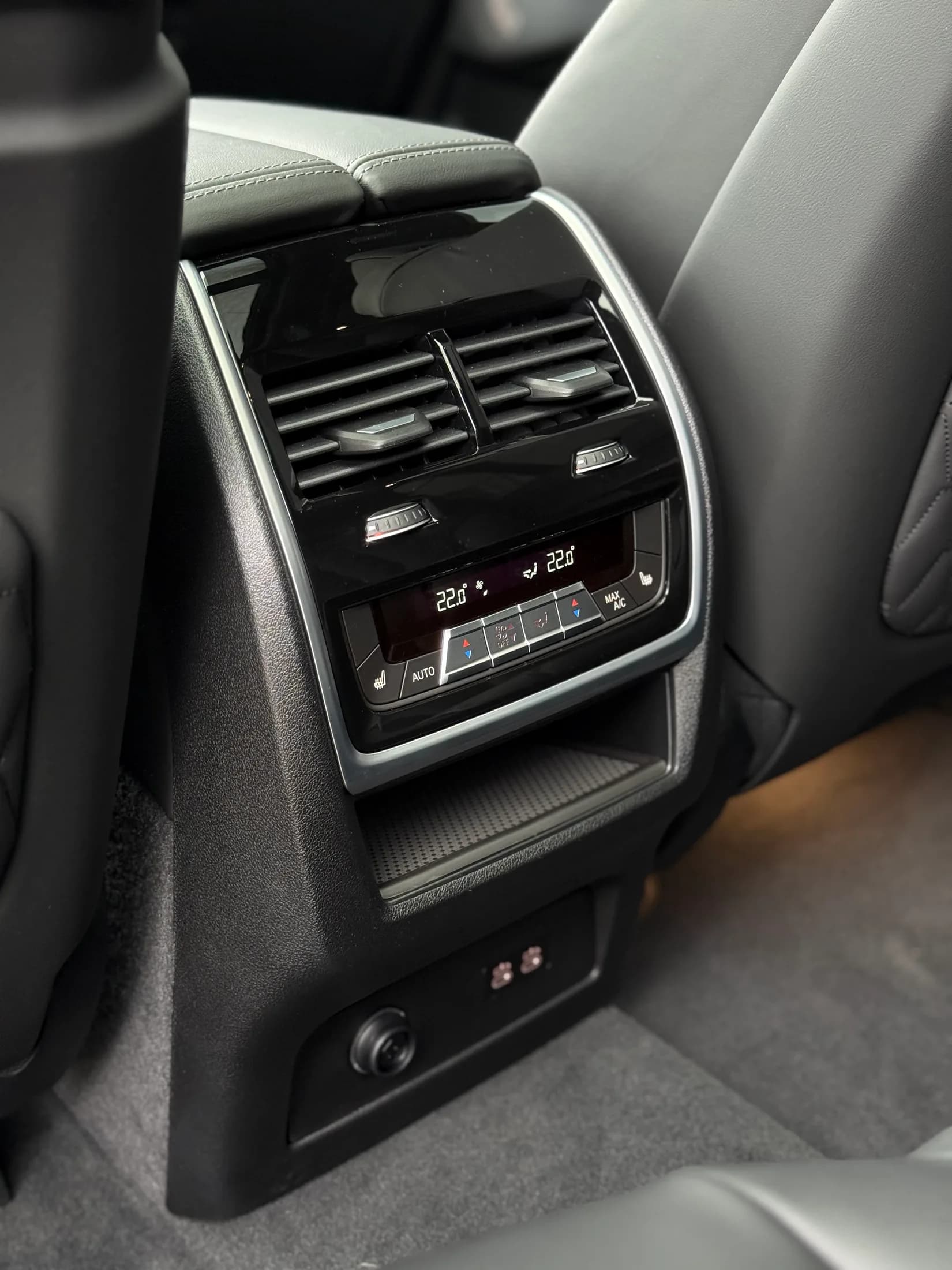 BMW X7 40d 2026 - фото 22