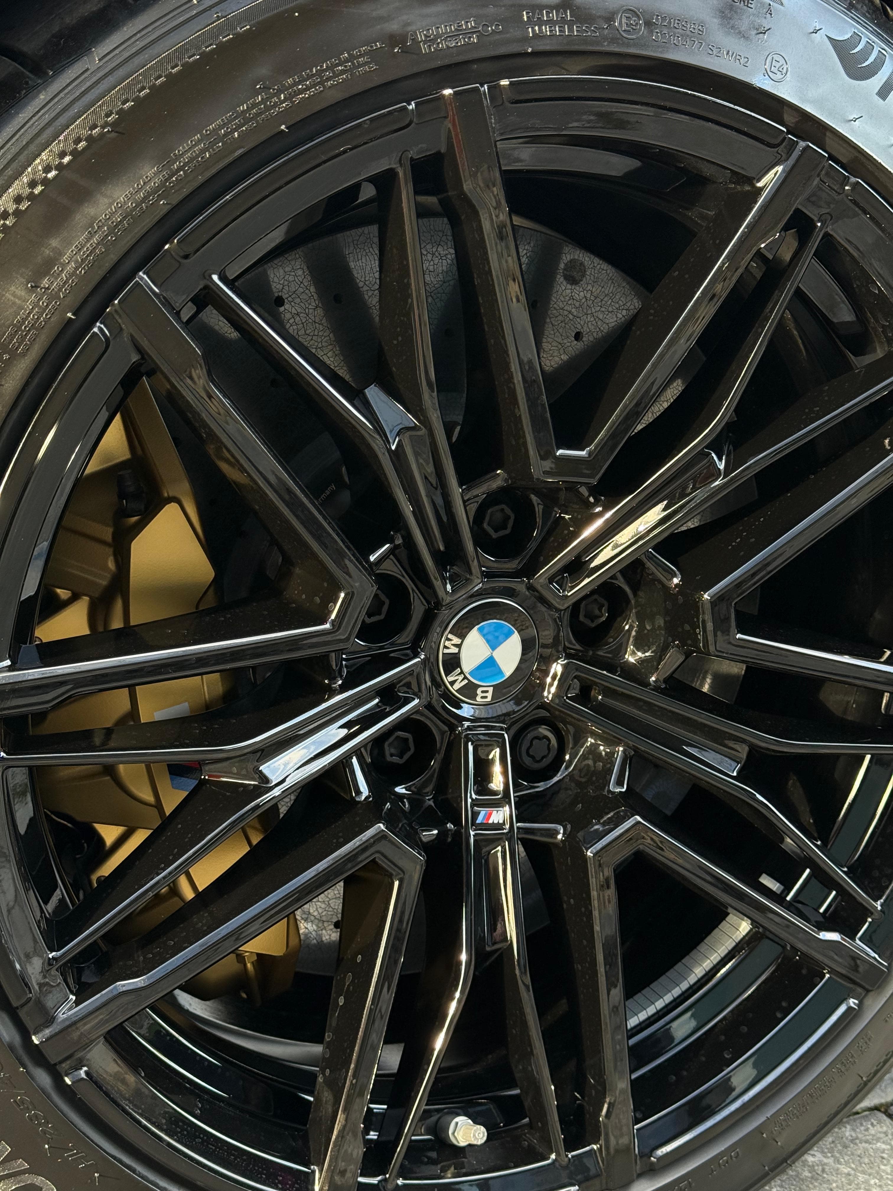 BMW M5 G90 2025 - фото 13