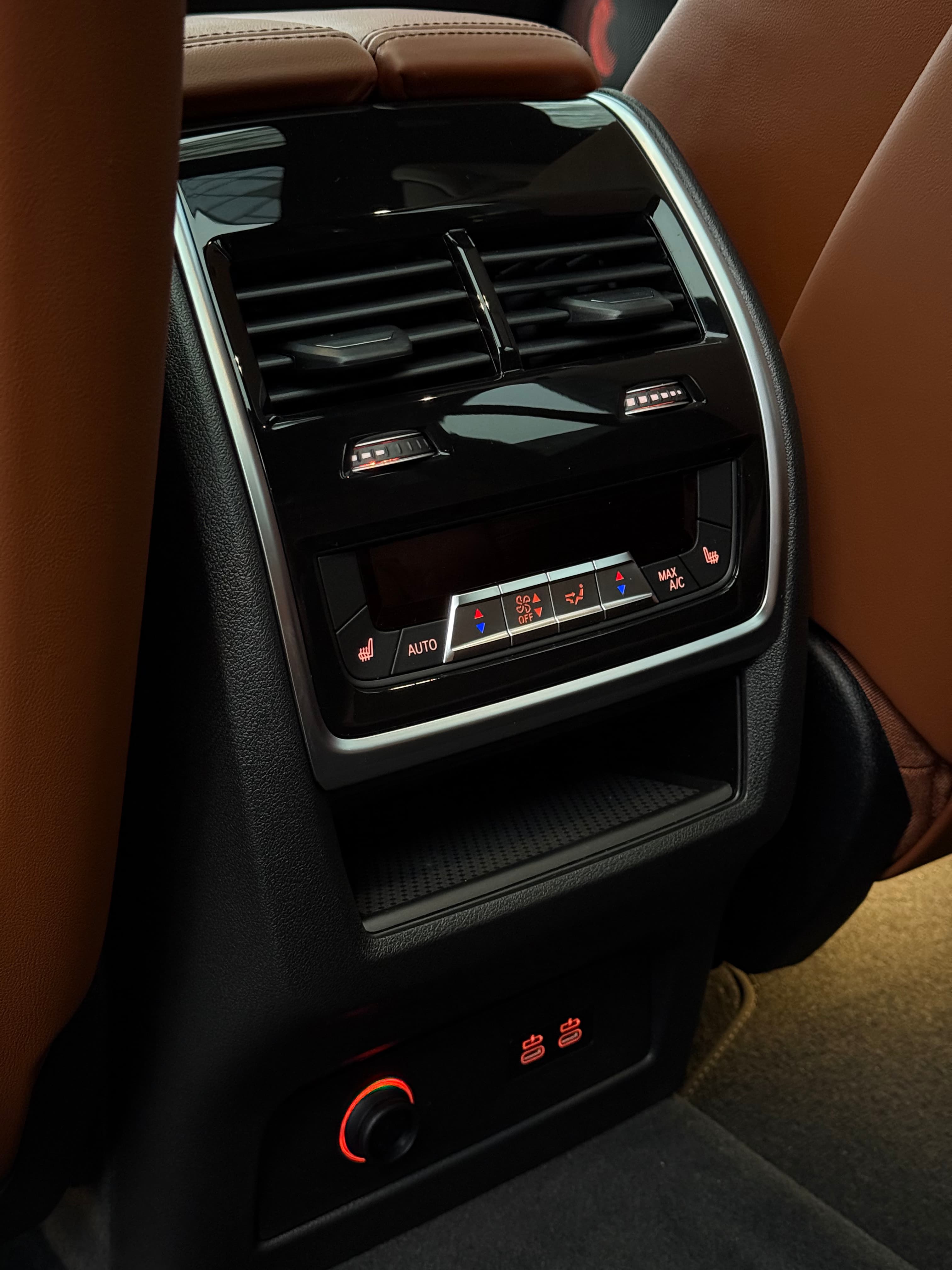 BMW X7 40d 2026 - фото 27