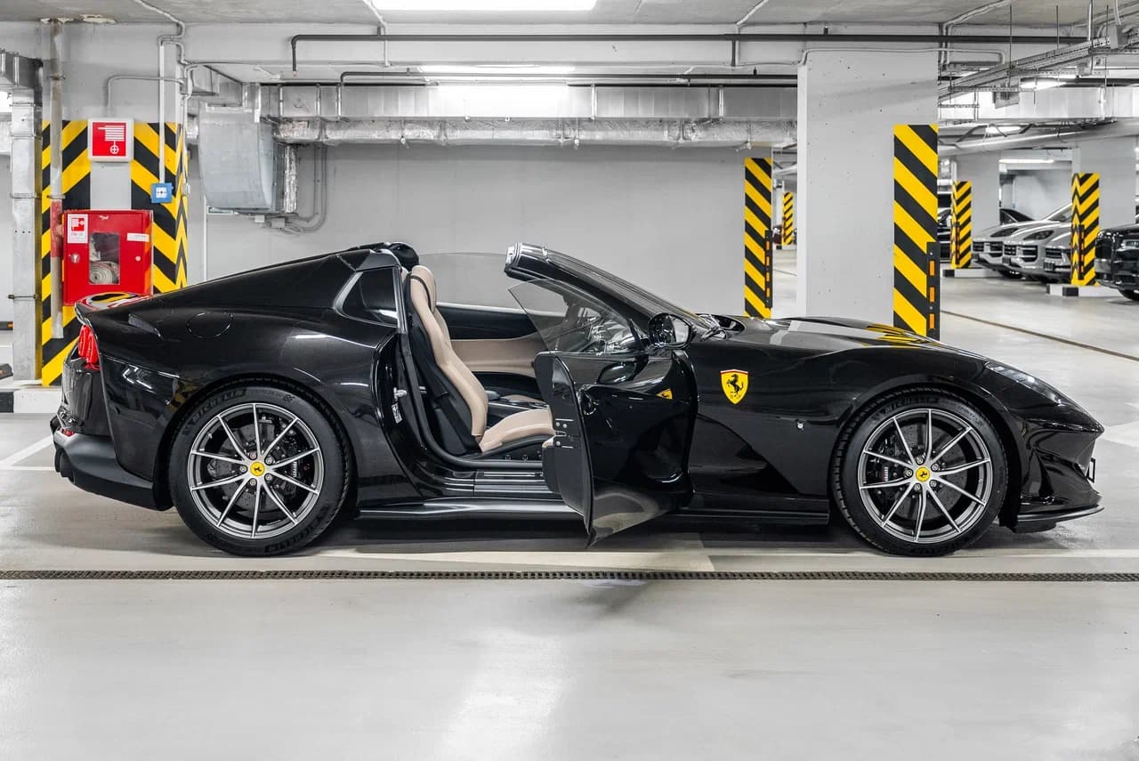Ferrari 812 GTS 2024 - фото 11