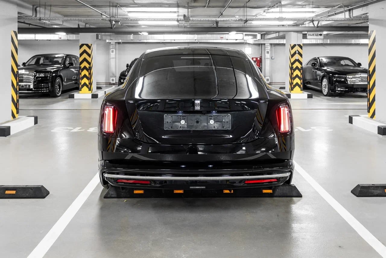 Rolls-Royce Spectre 2024 - фото 7