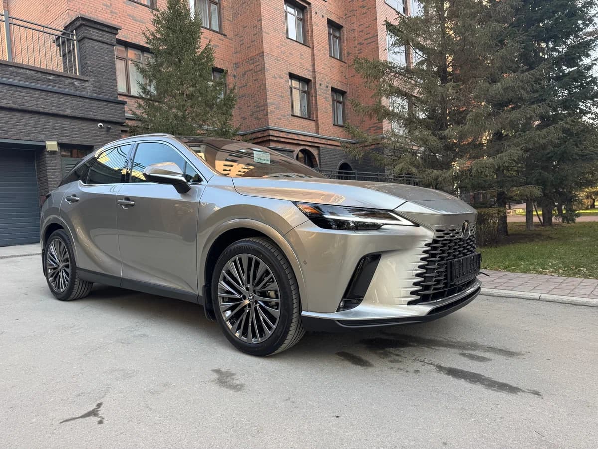 LEXUS RX 350 V 2025 - фото 3
