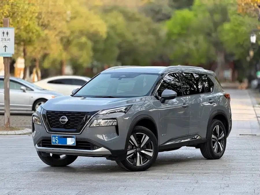 NISSAN X-TRAIL 2026