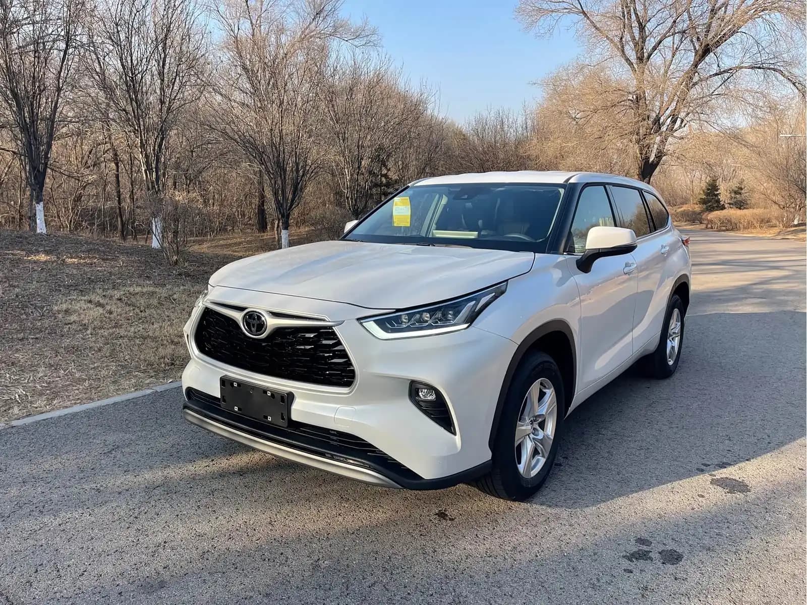 TOYOTA HIGHLANDER 2026