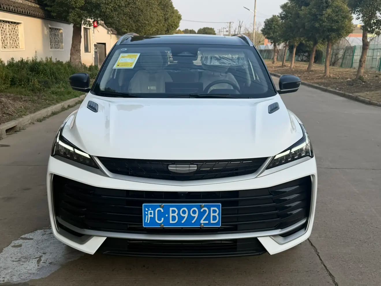 GEELY COOLRAY 2026 - фото 2