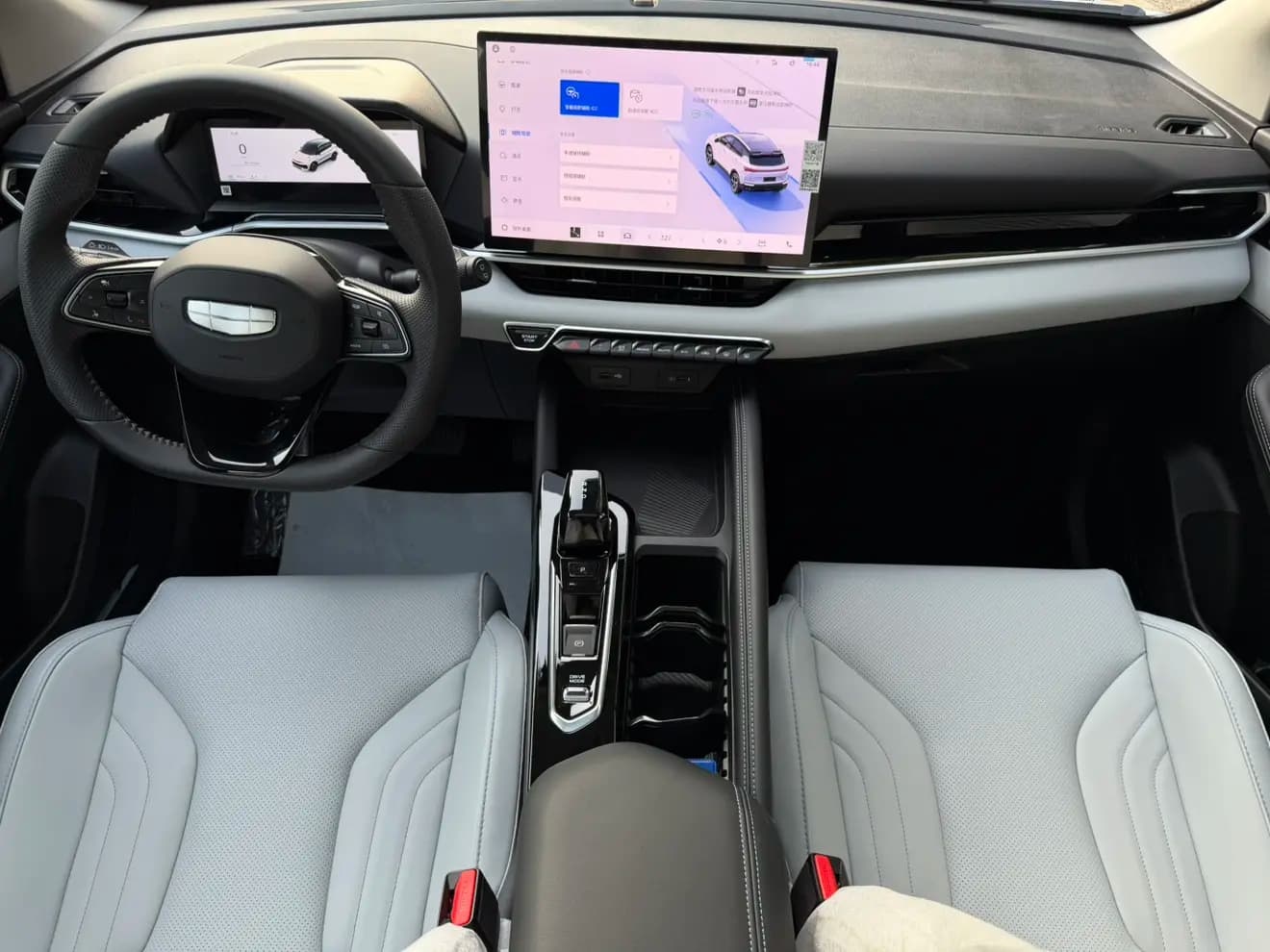 GEELY COOLRAY 2026 - фото 12