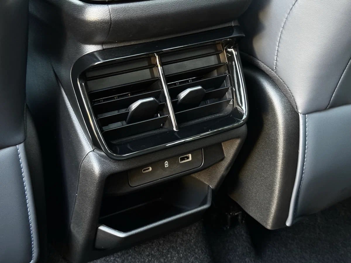 GEELY ATLAS II 2026 - фото 17