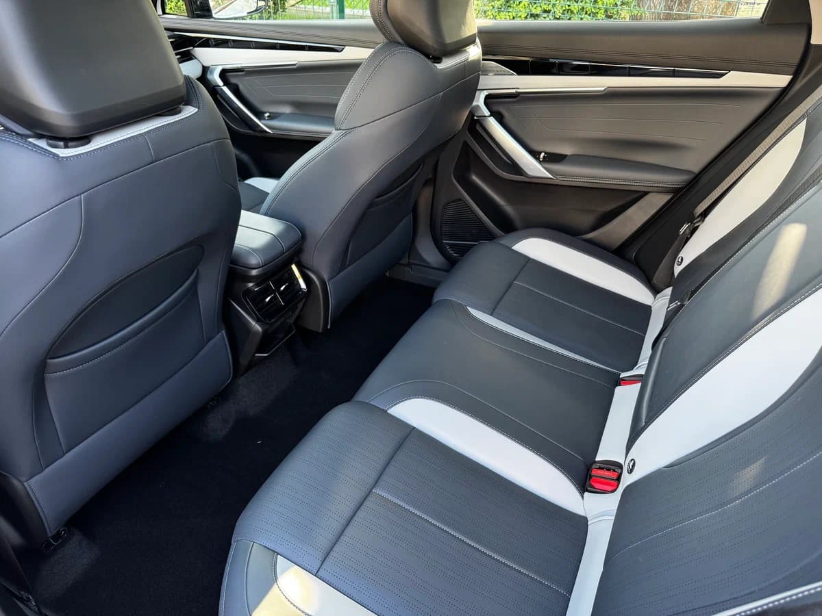 GEELY ATLAS II 2026 - фото 16