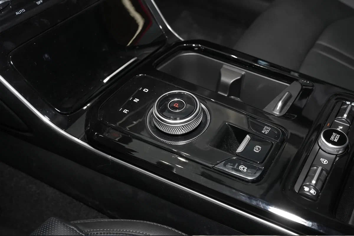 KIA K5 III 2025 - фото 17
