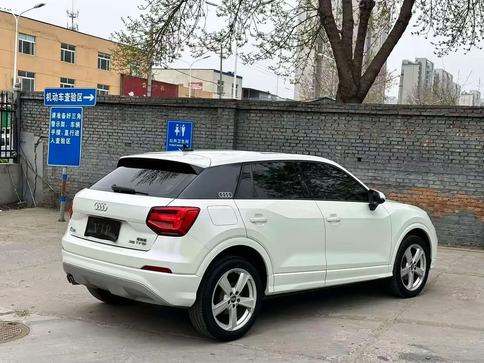 AUDI Q2 35 TFSI 2022 - фото 4