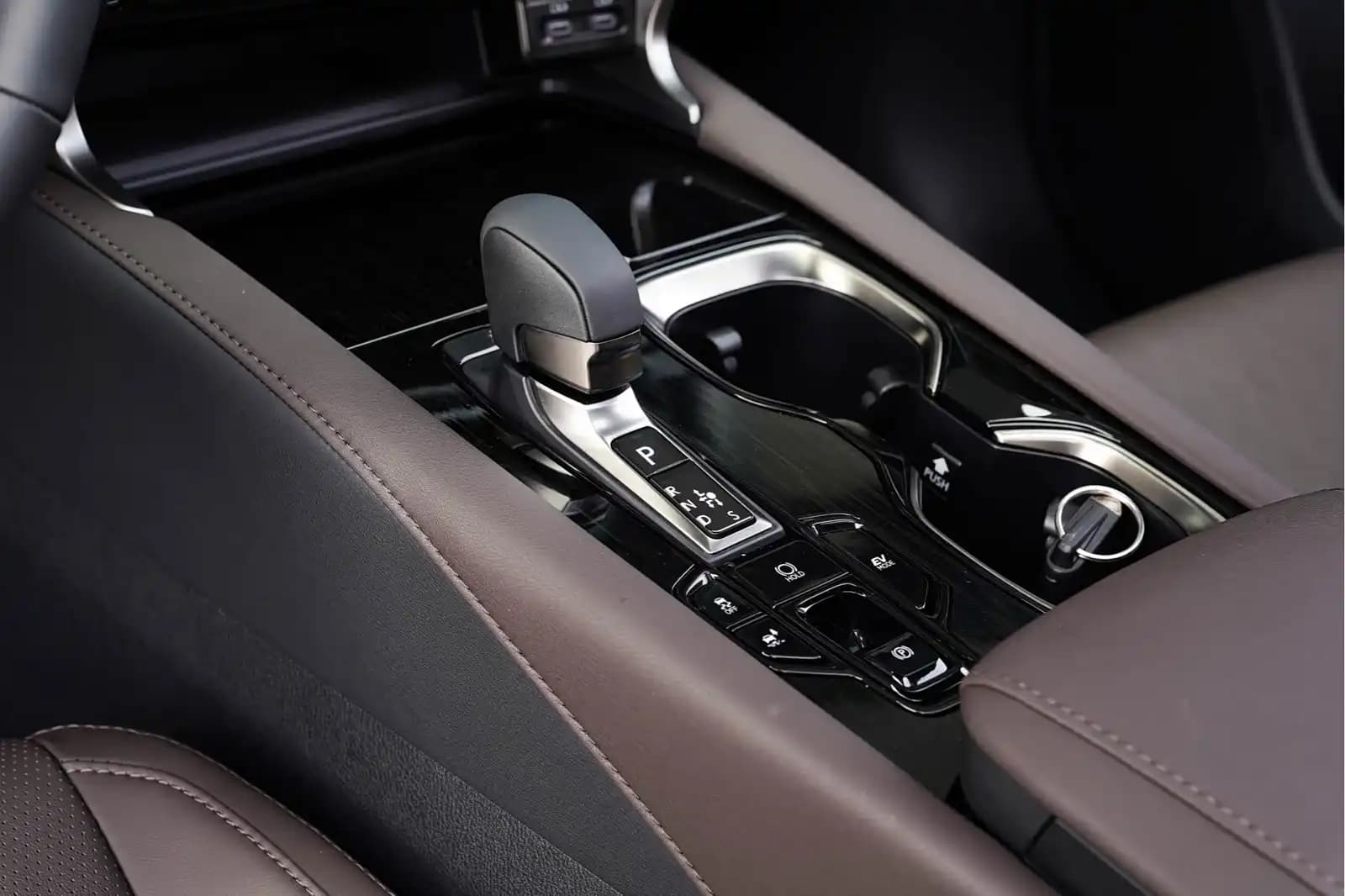 LEXUS RX 350h V 2026 - фото 10