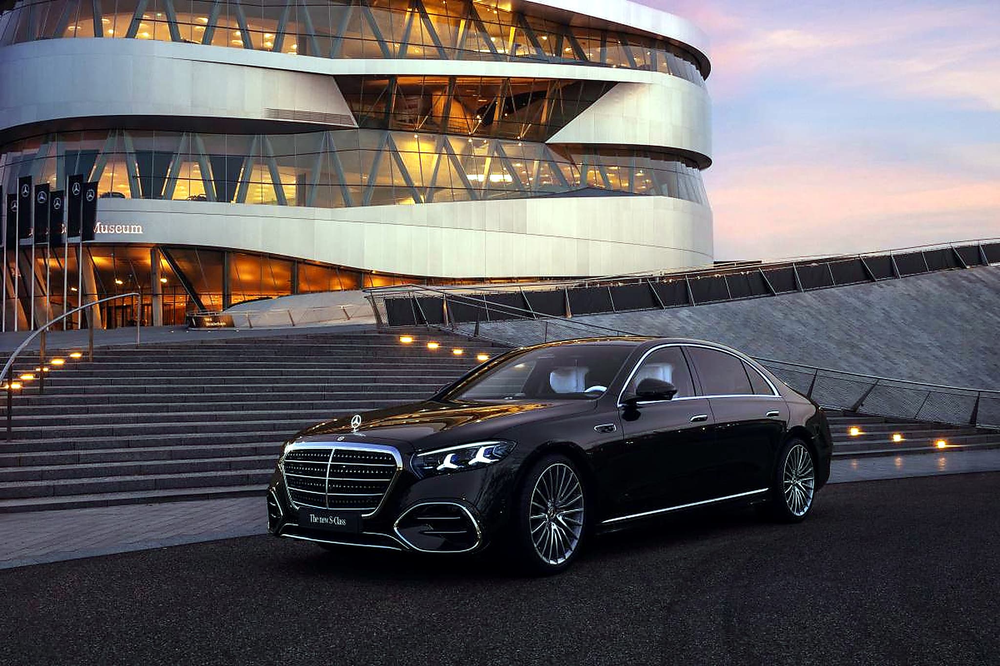 Новый Mercedes S-Class W223: почему рестайлинг оказался почти новым автомобилем