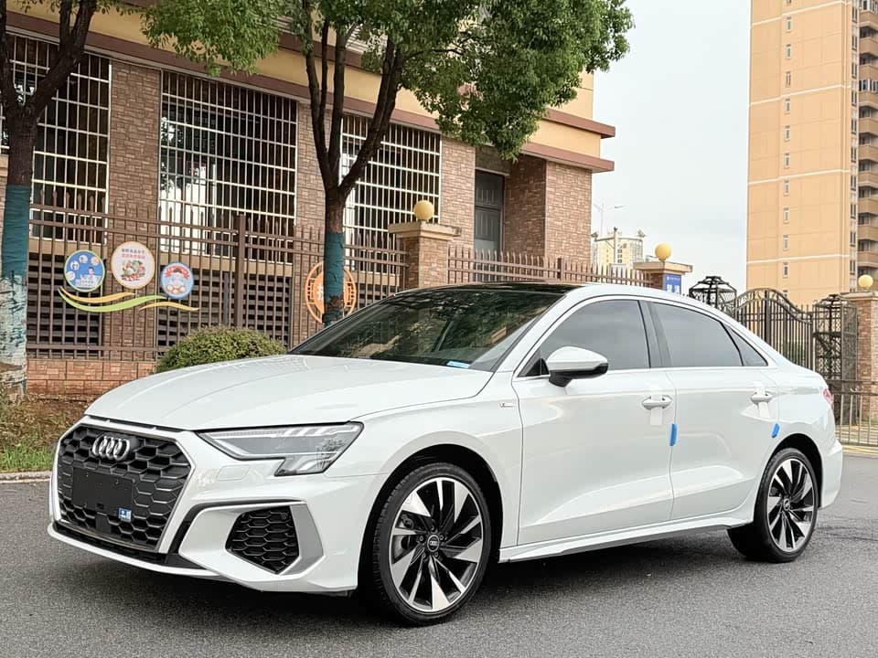 AUDI A3 35 TFSI Long IV (8Y) 2022