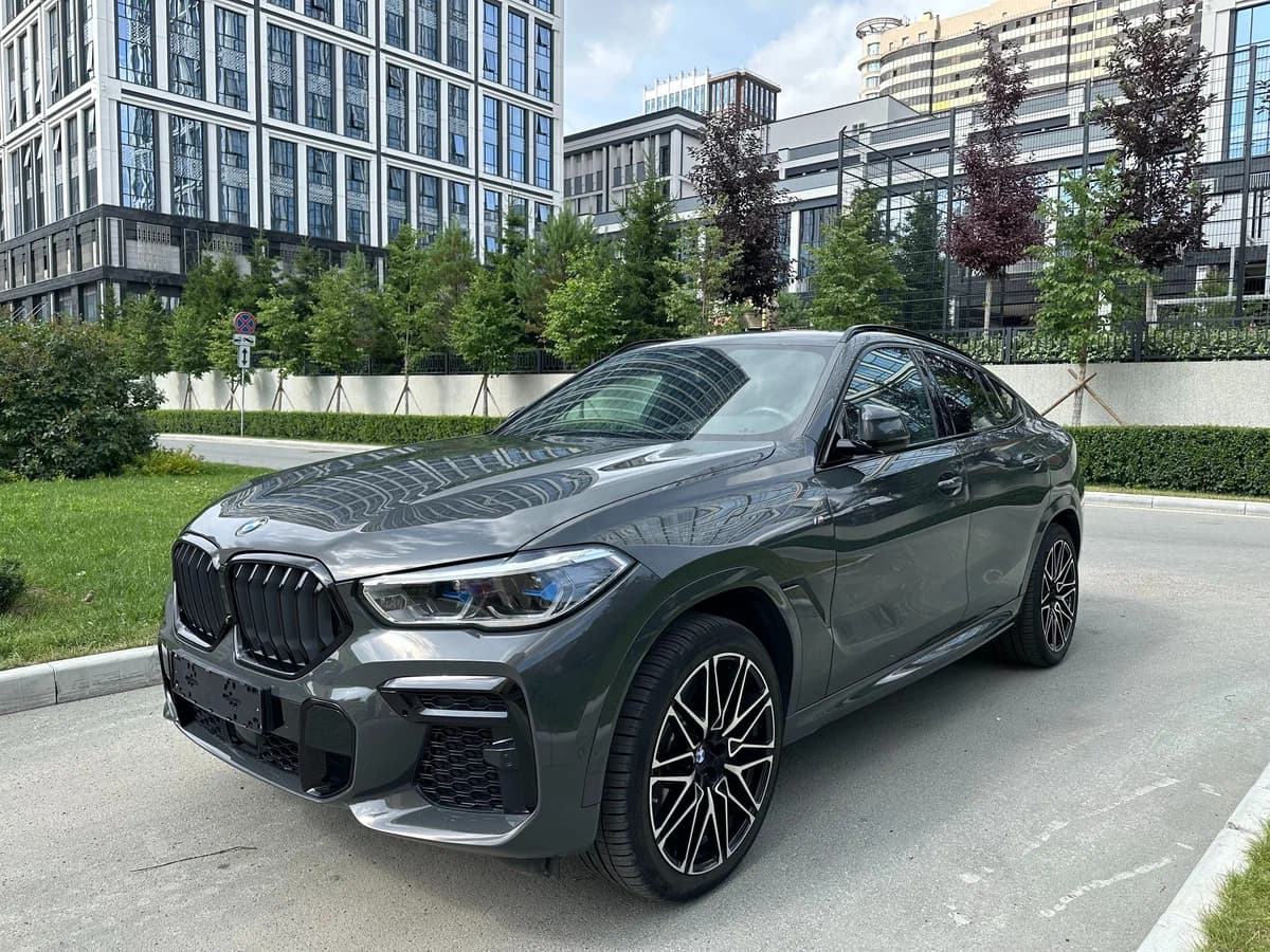 BMW Х6 40d III 2022