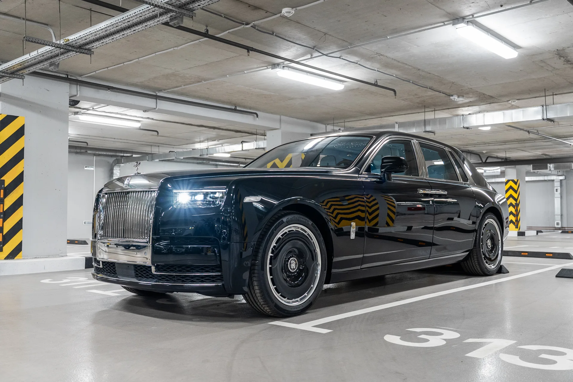 Rolls-Royce Phantom 2025