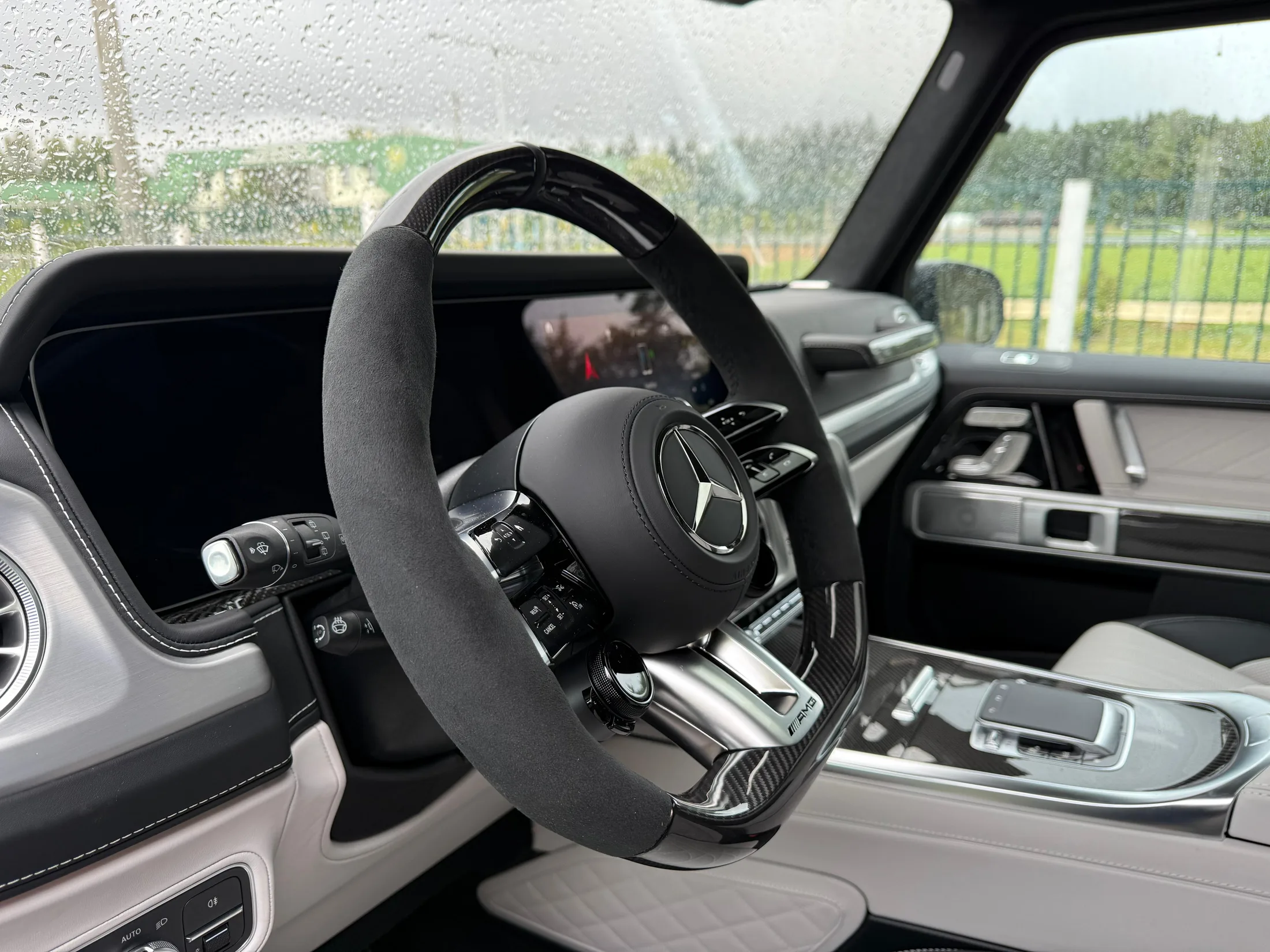 Mercedes-Benz G63 AMG 2026 - фото 15