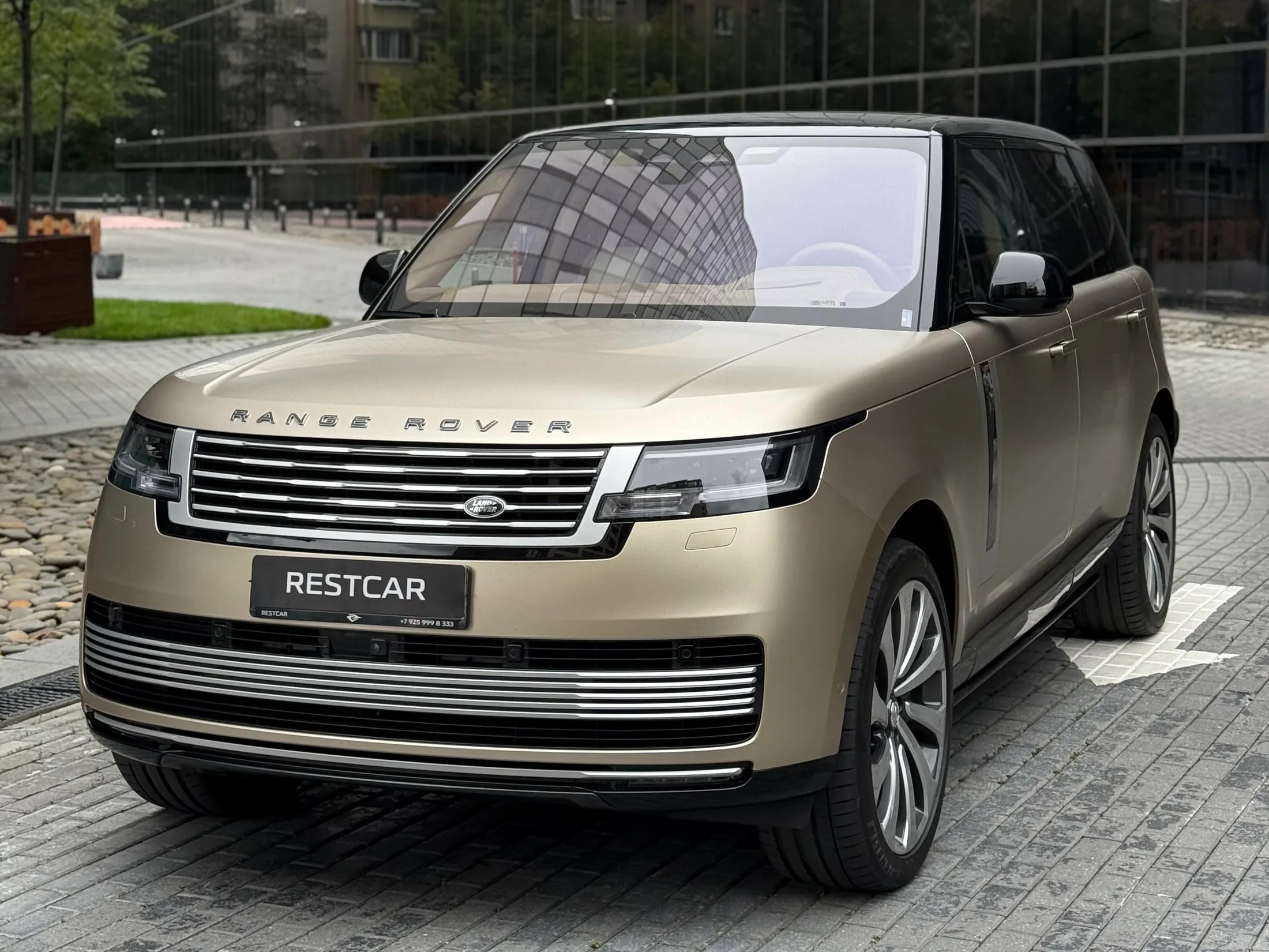 Range Rover P530 SV LONG 2024