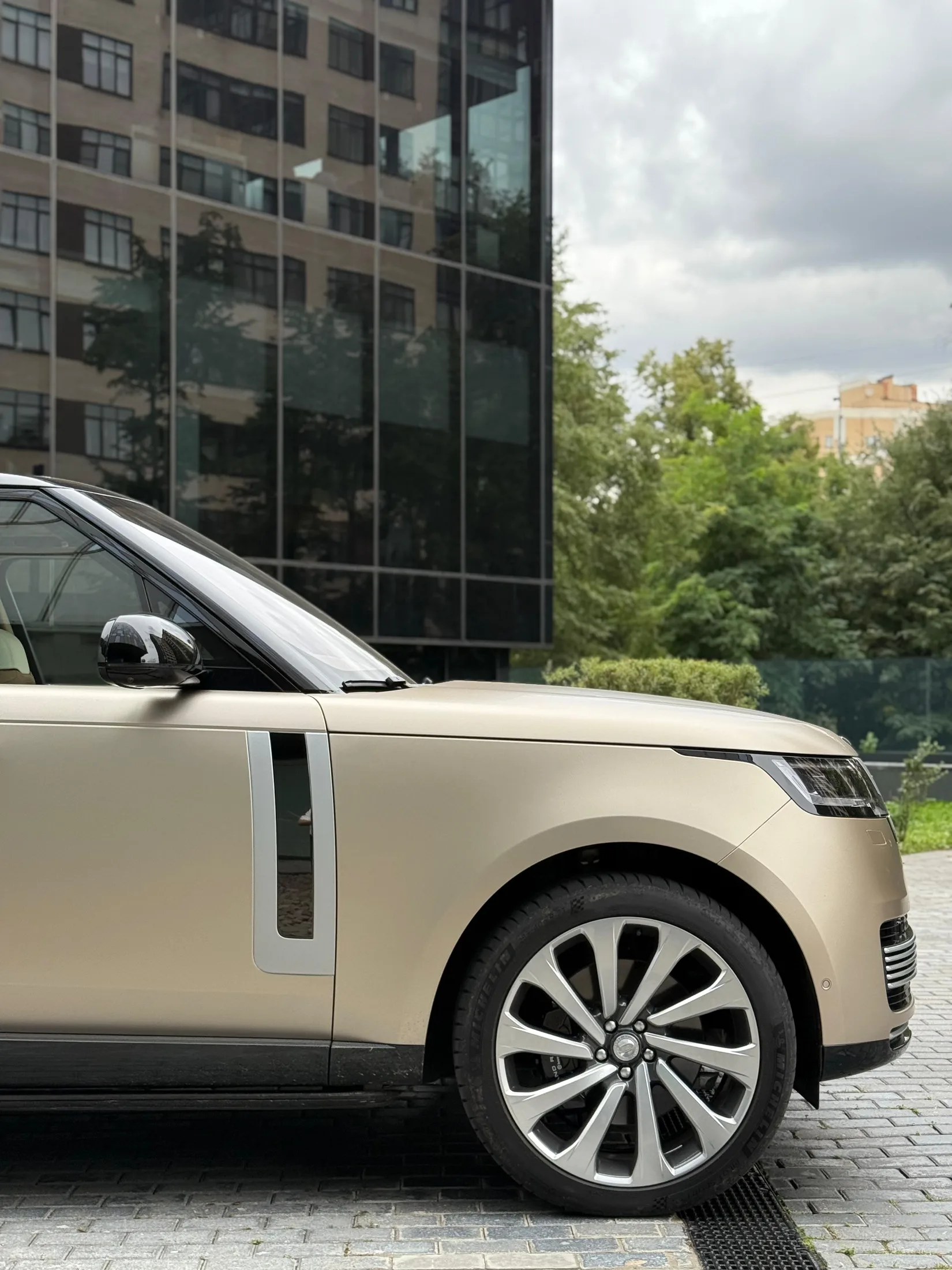 Range Rover P530 SV LONG 2024 - фото 9