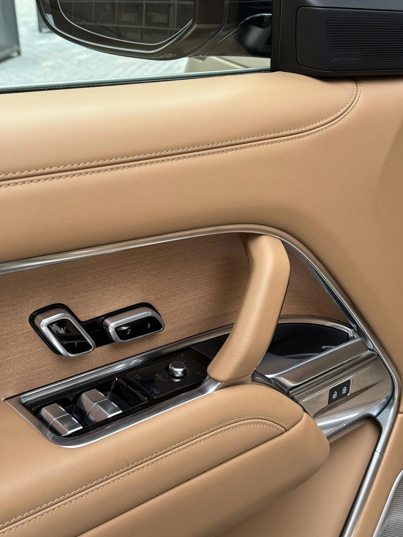 Range Rover P530 SV LONG 2024 - фото 15