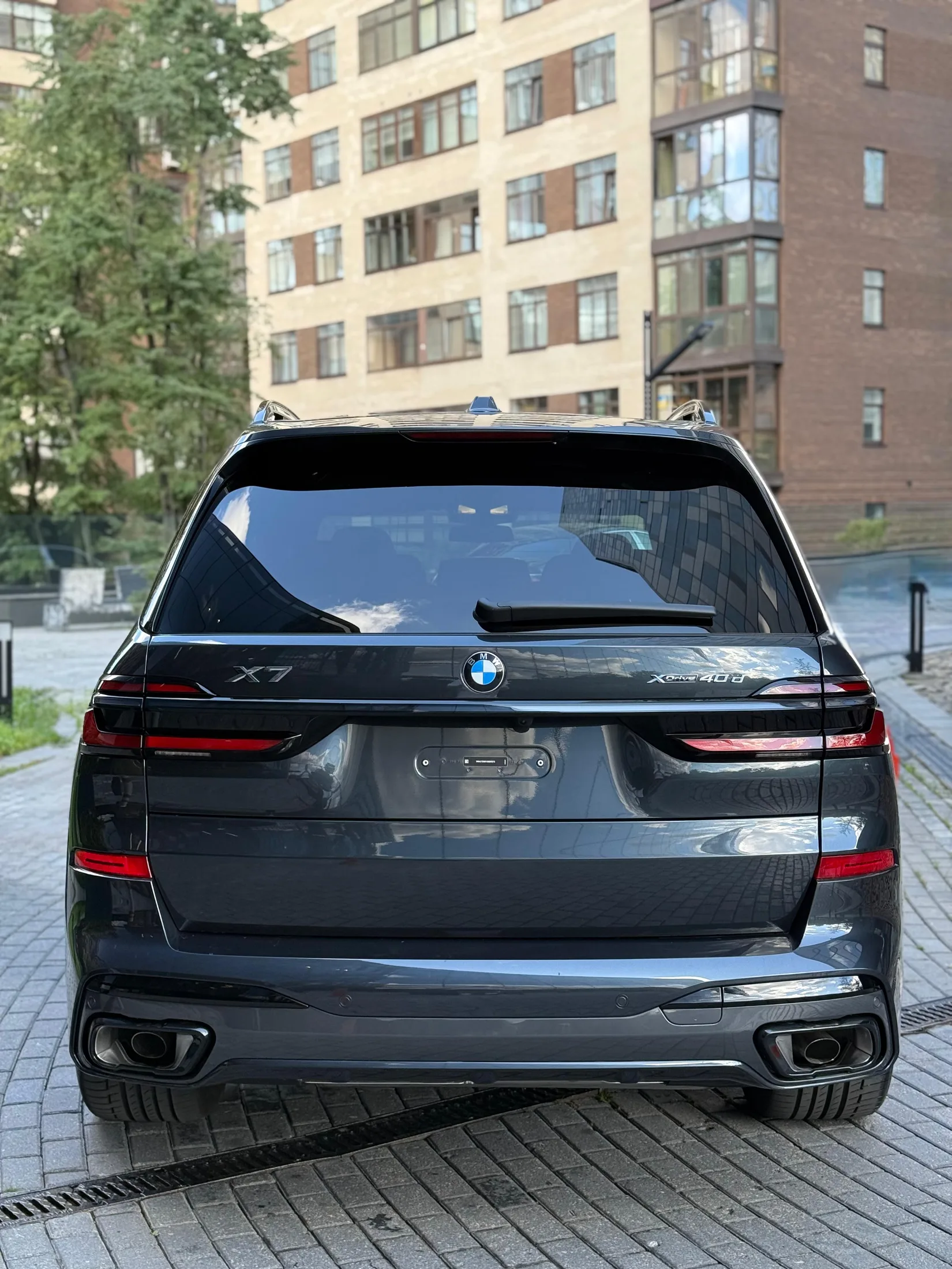 BMW X7 40d 2026 - фото 4