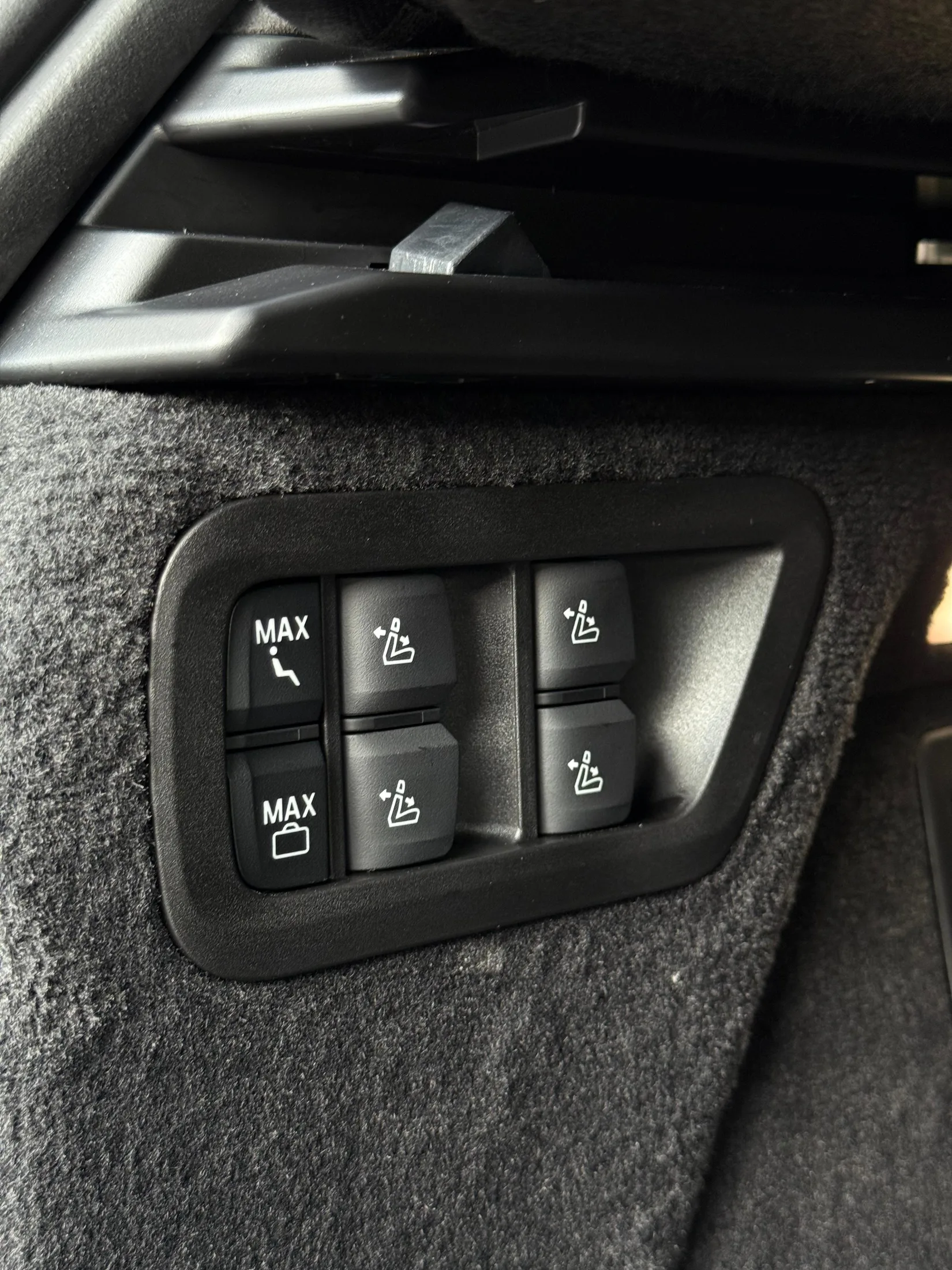 BMW X7 40d 2026 - фото 12