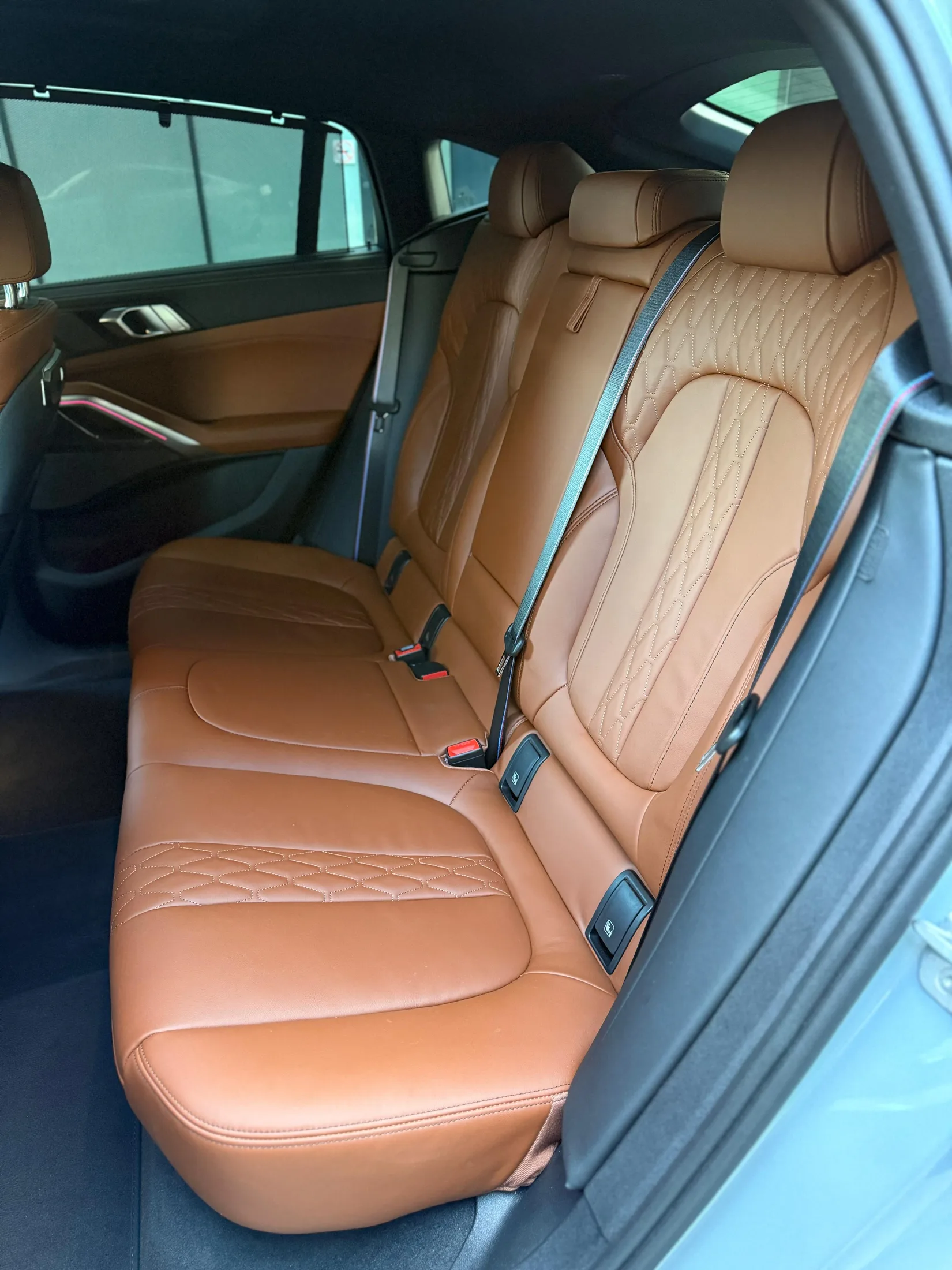 BMW X6 40d 2024 - фото 18