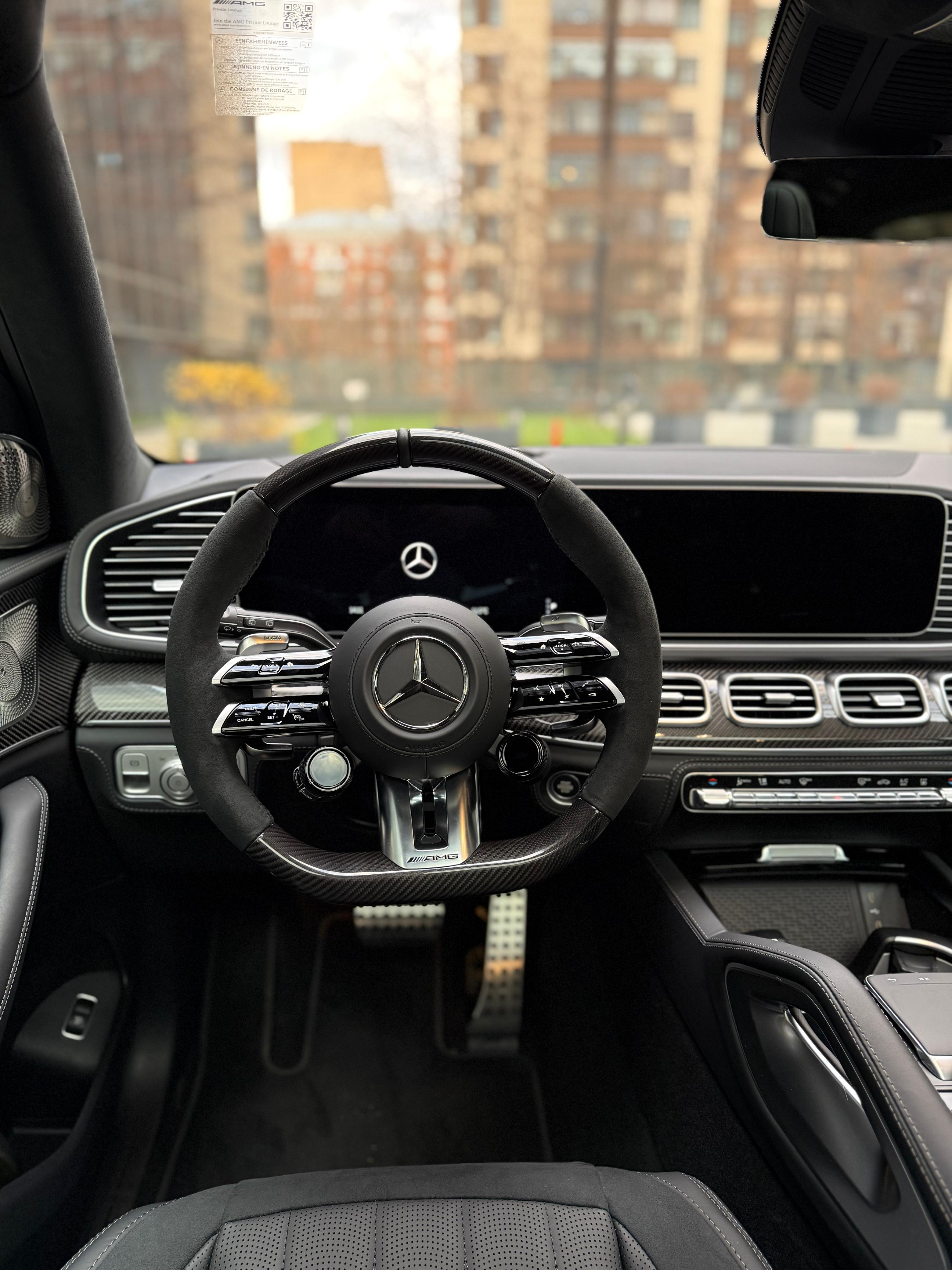 Mercedes-Benz GLS 63 AMG 2025 - фото 31
