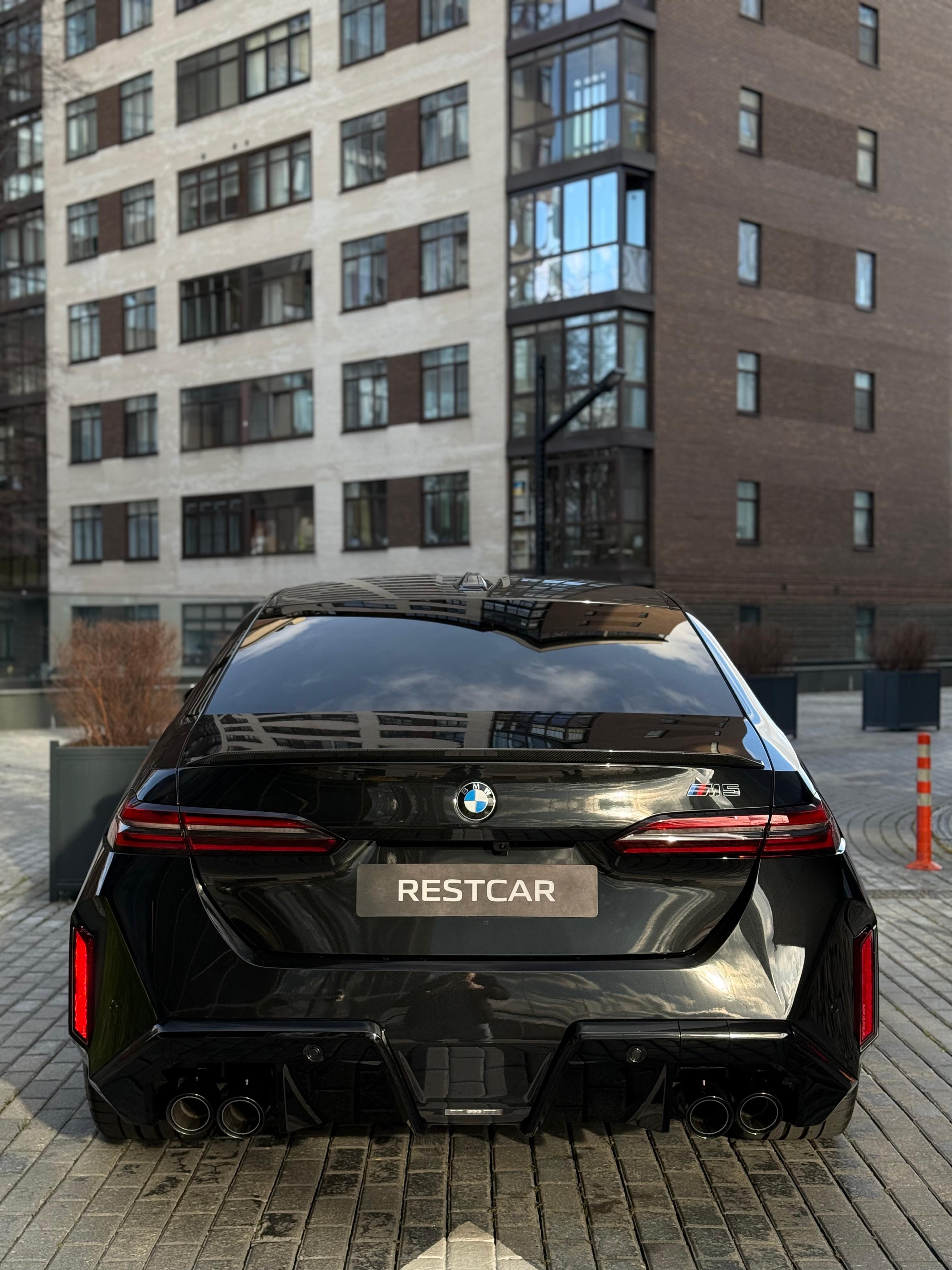 BMW M5 G90 2025 - фото 3