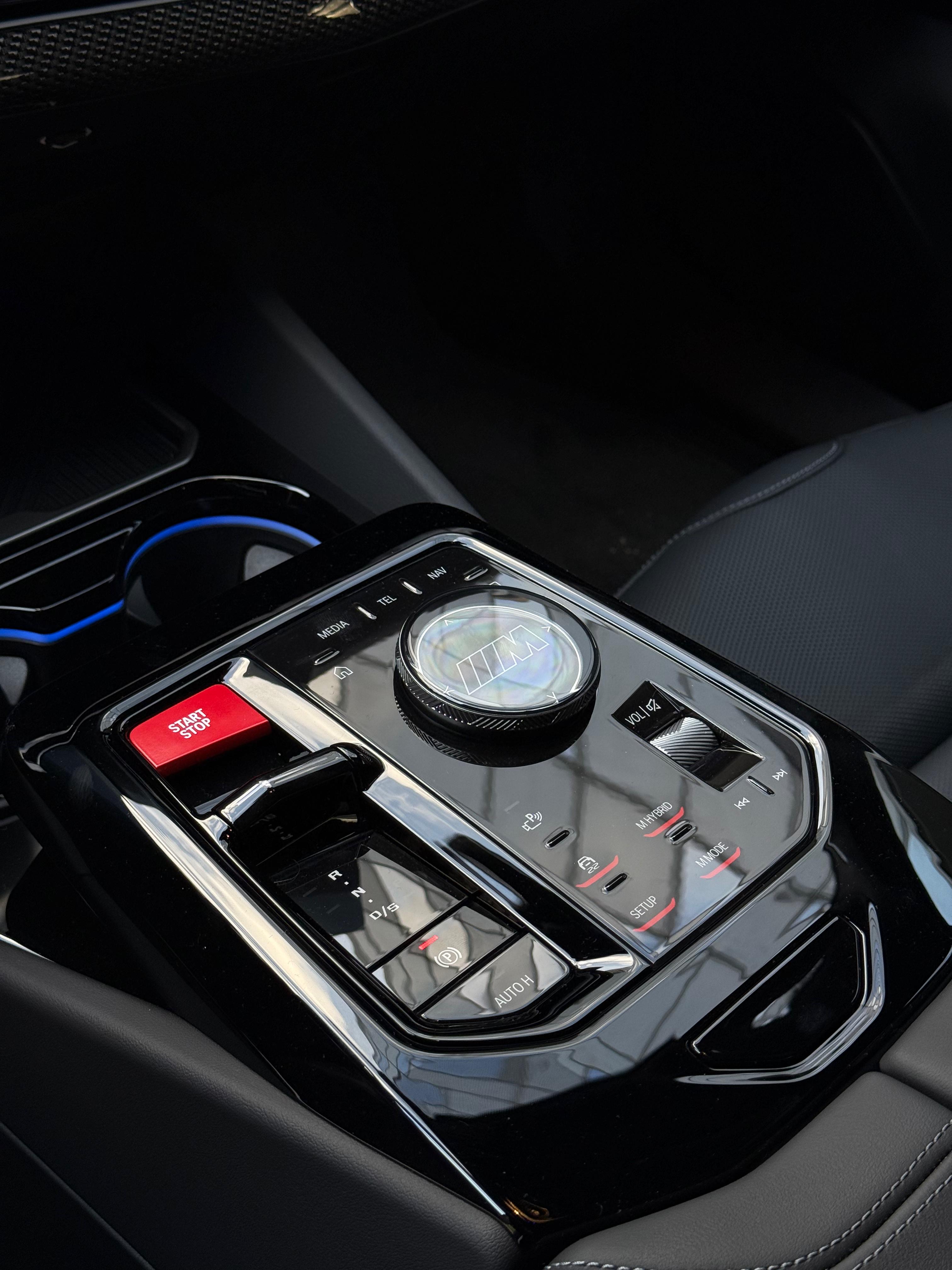 BMW M5 G90 2025 - фото 15