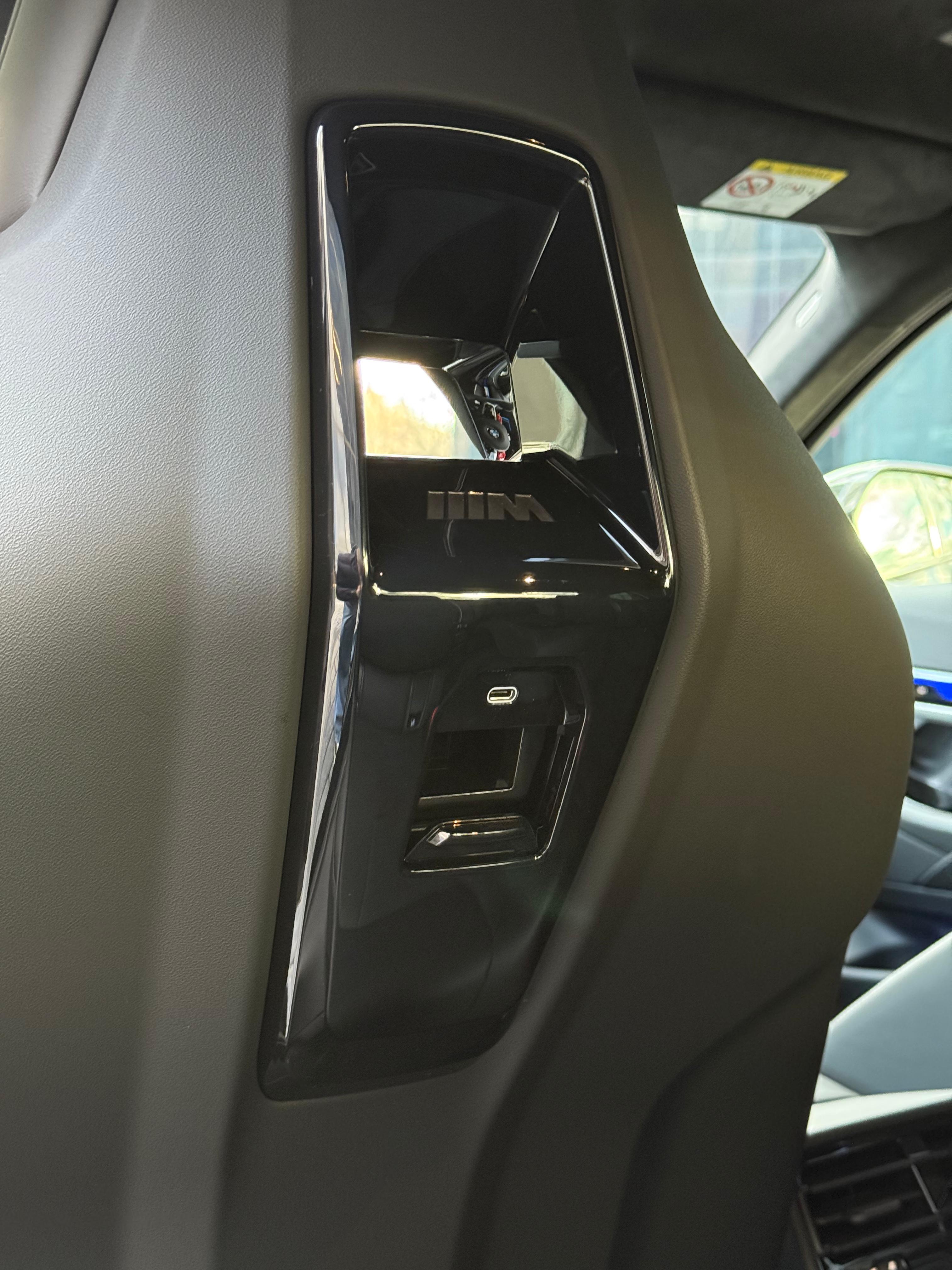 BMW M5 G90 2025 - фото 17