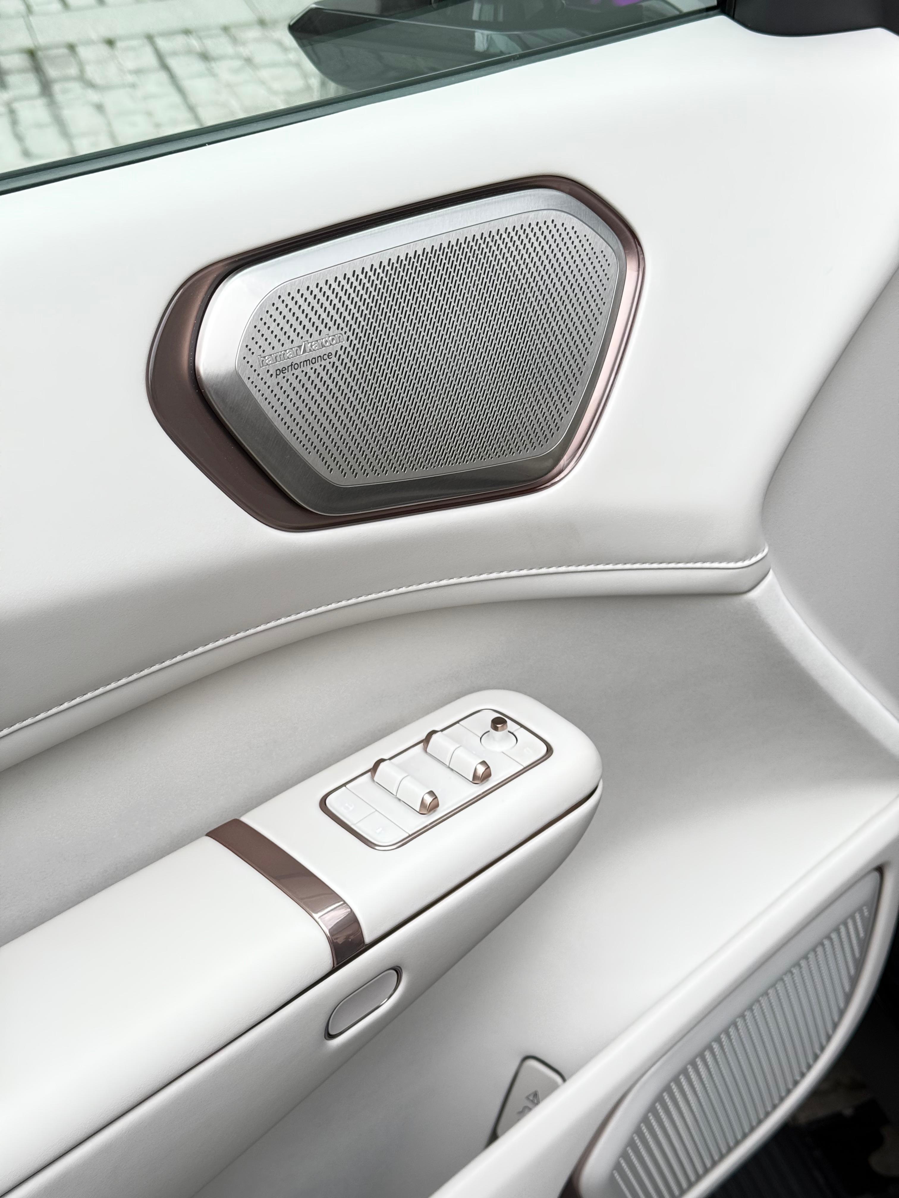 Lynk & Co 900 Ultra 2026 - фото 12