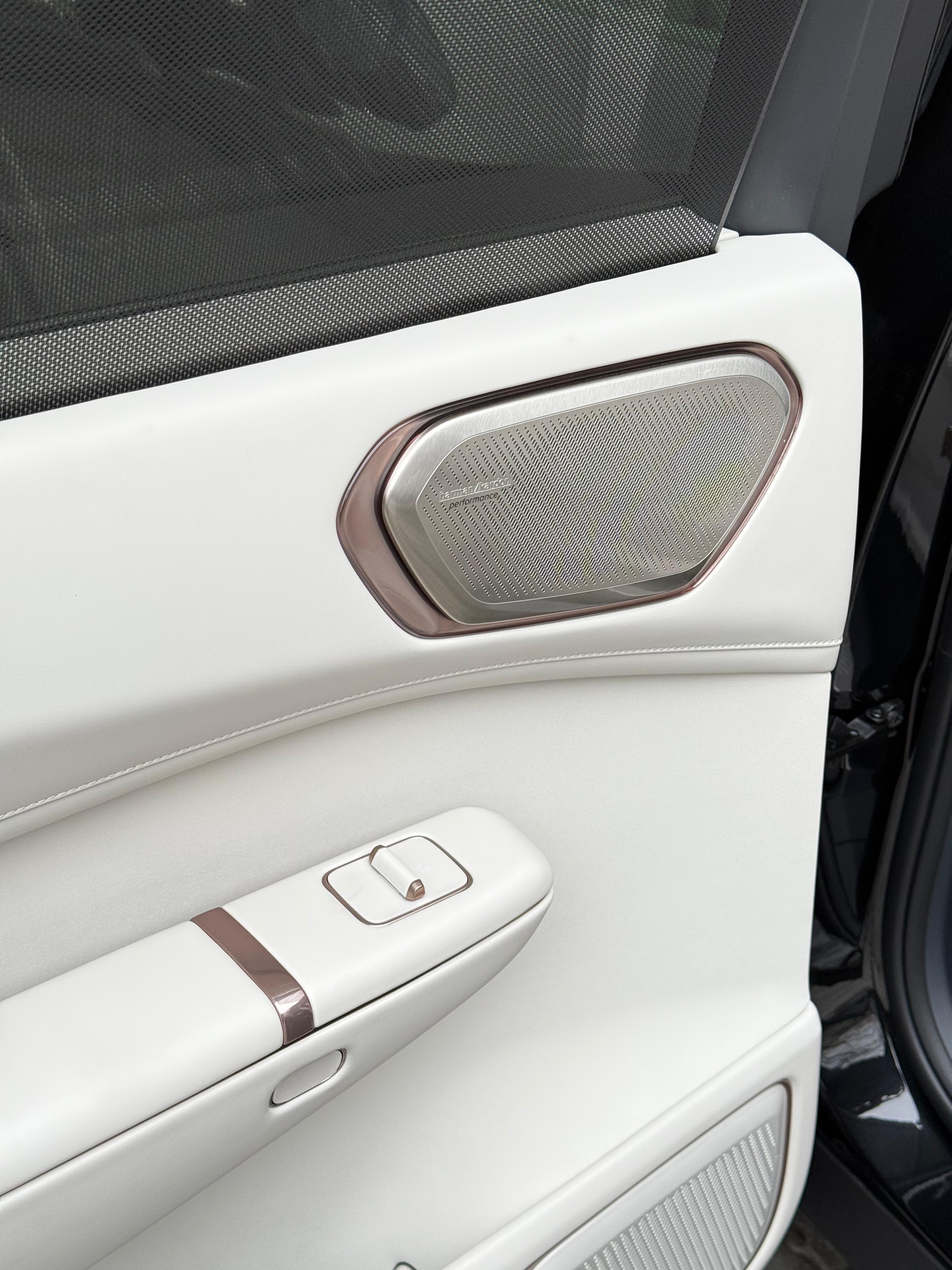 Lynk & Co 900 Ultra 2026 - фото 17
