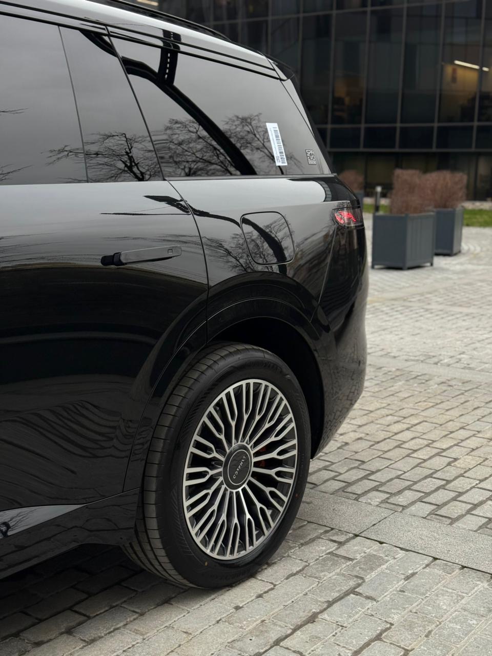 Lynk & Co 900 Ultra 2026 - фото 2