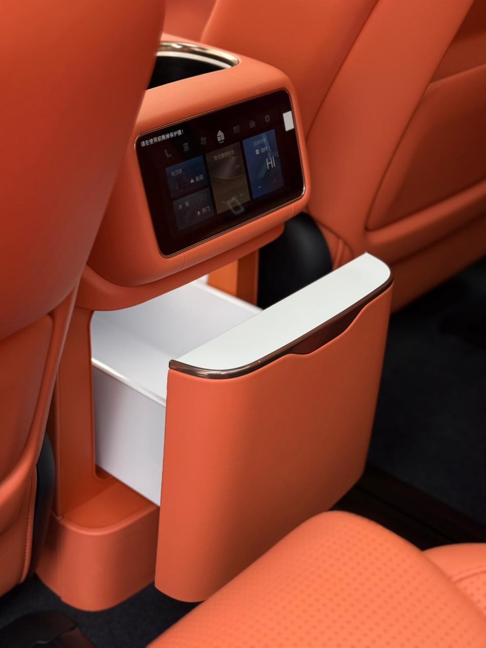 Lynk & Co 900 Ultra 2026 - фото 25