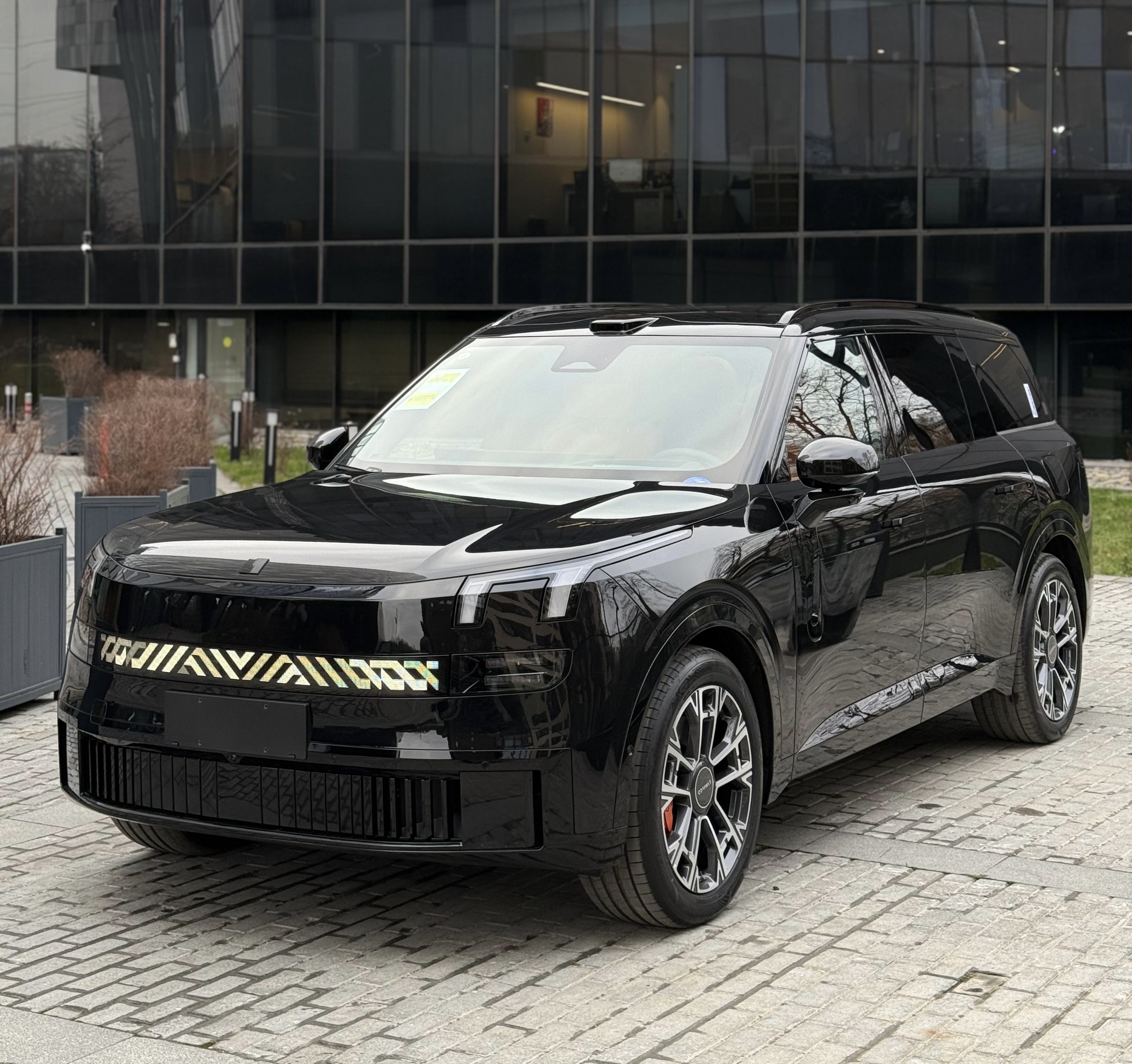 Lynk & Co 900 Ultra 2026
