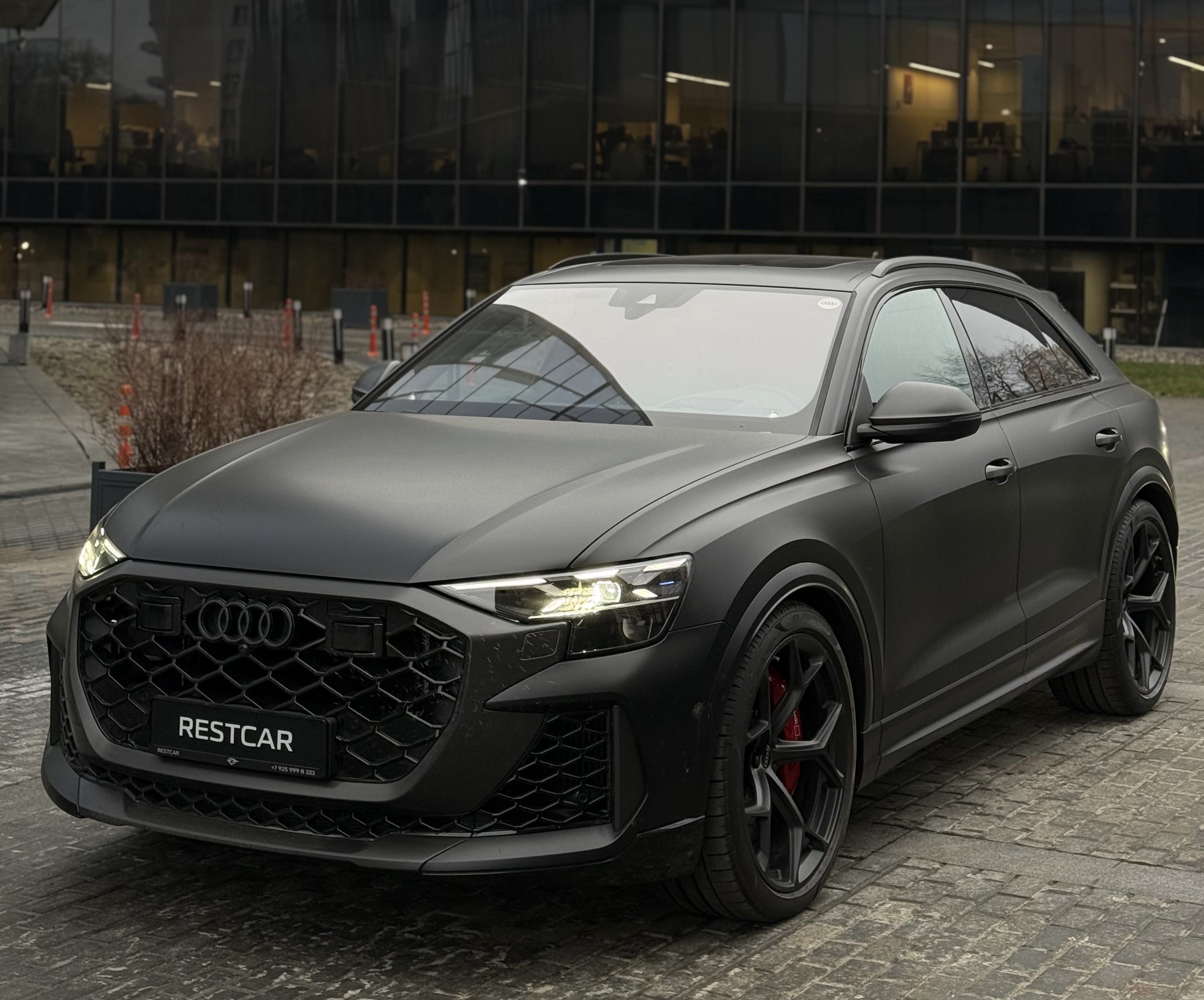 Audi RS Q8 2025