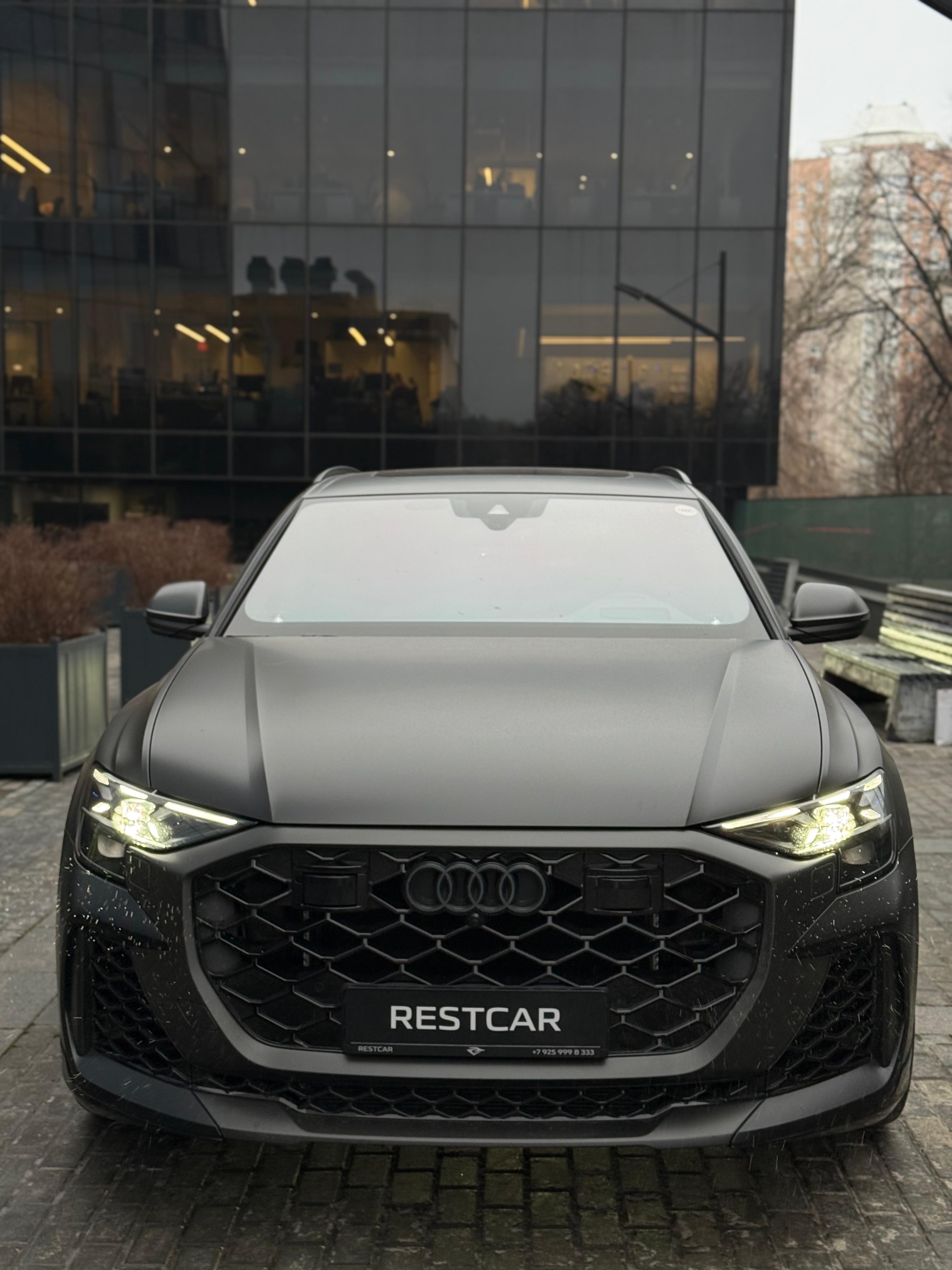 Audi RS Q8 2025 - фото 3