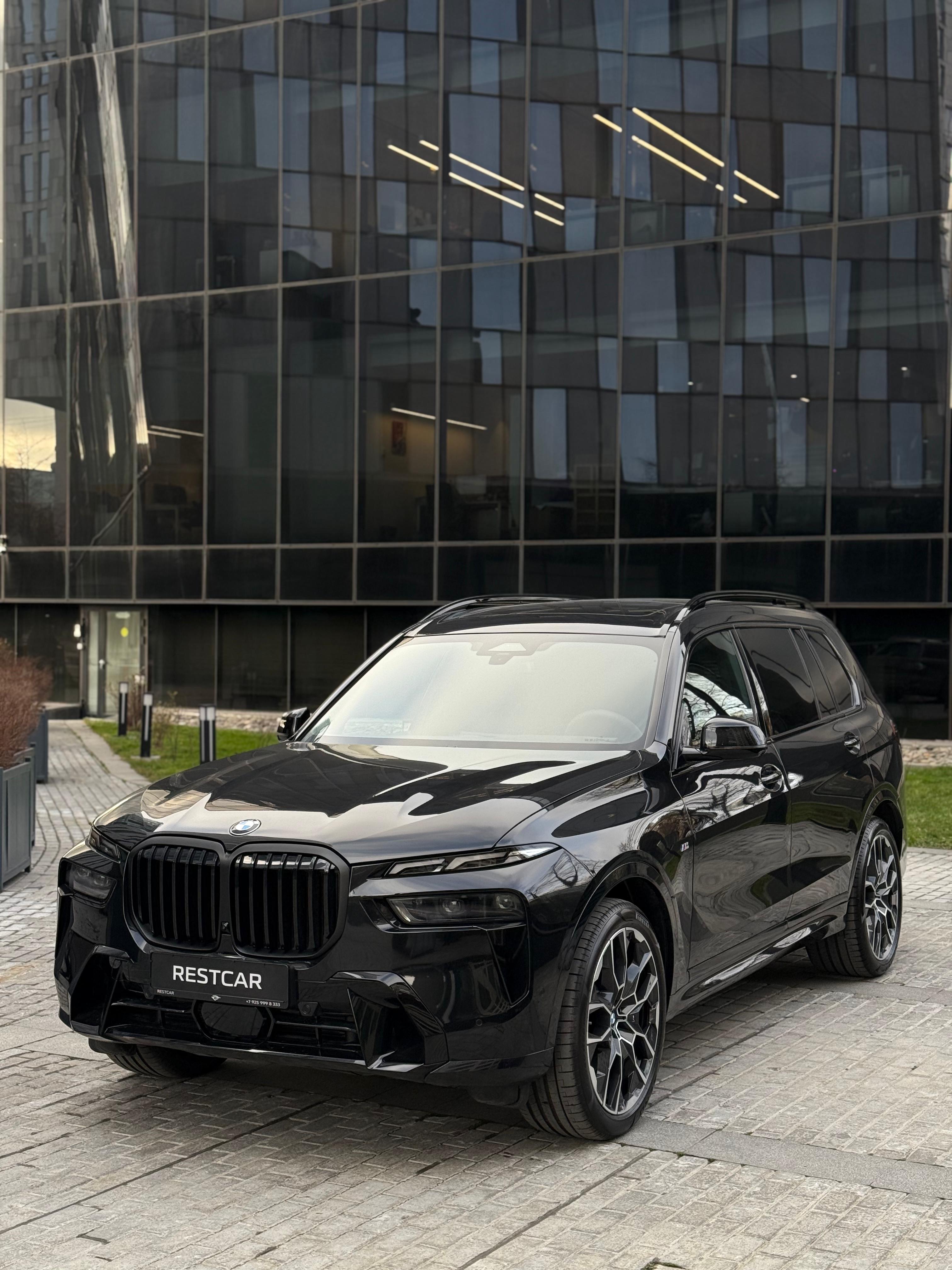 BMW X7 M60i 2025 - фото 2