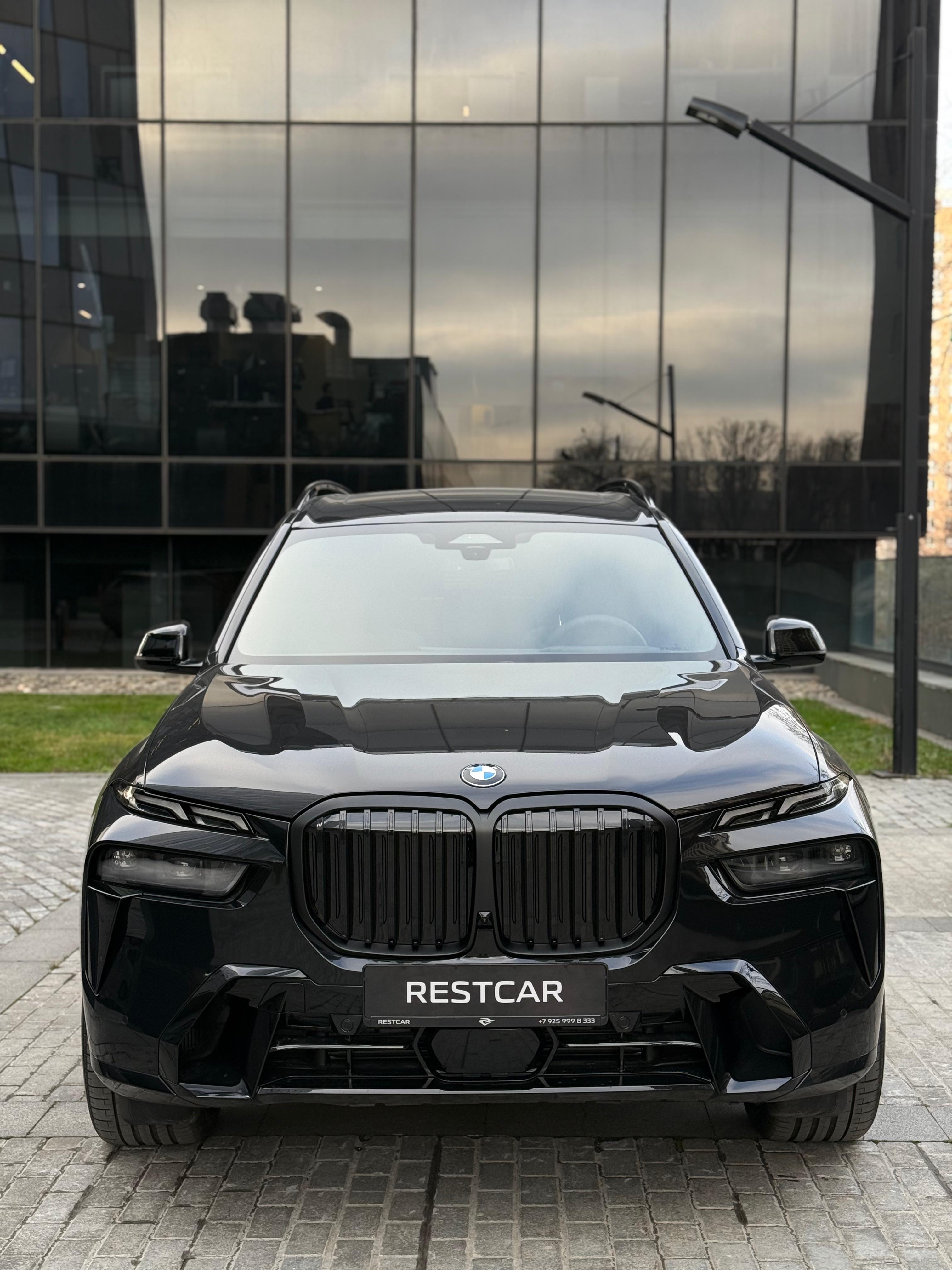 BMW X7 M60i 2025 - фото 3