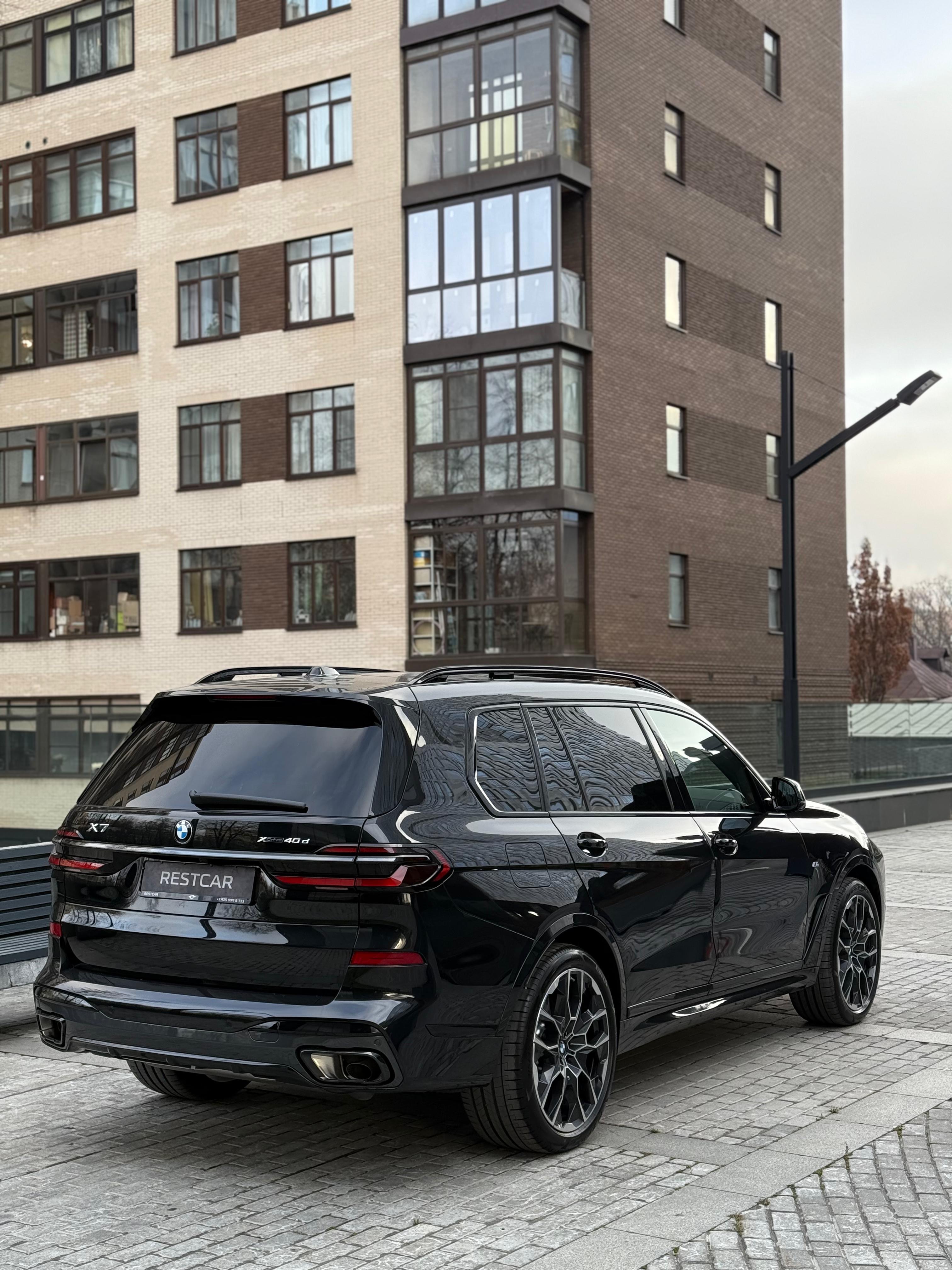 BMW X7 M60i 2025 - фото 6