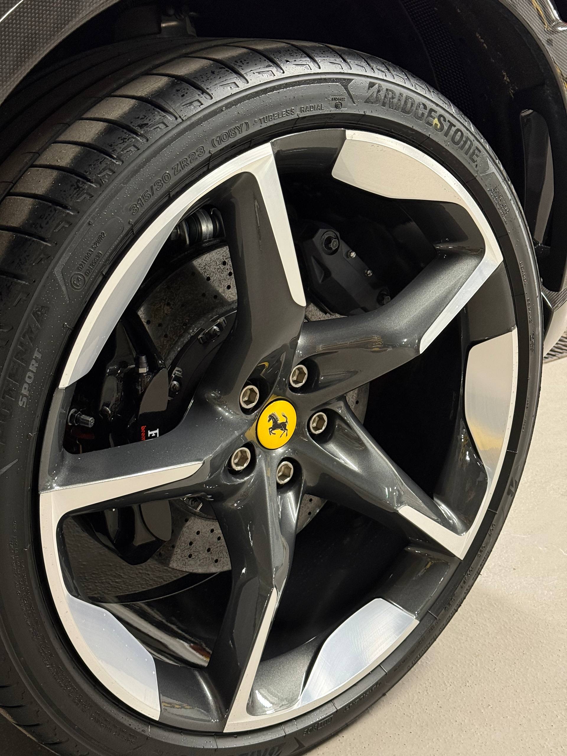 Ferrari Purosangue 2025 - фото 10