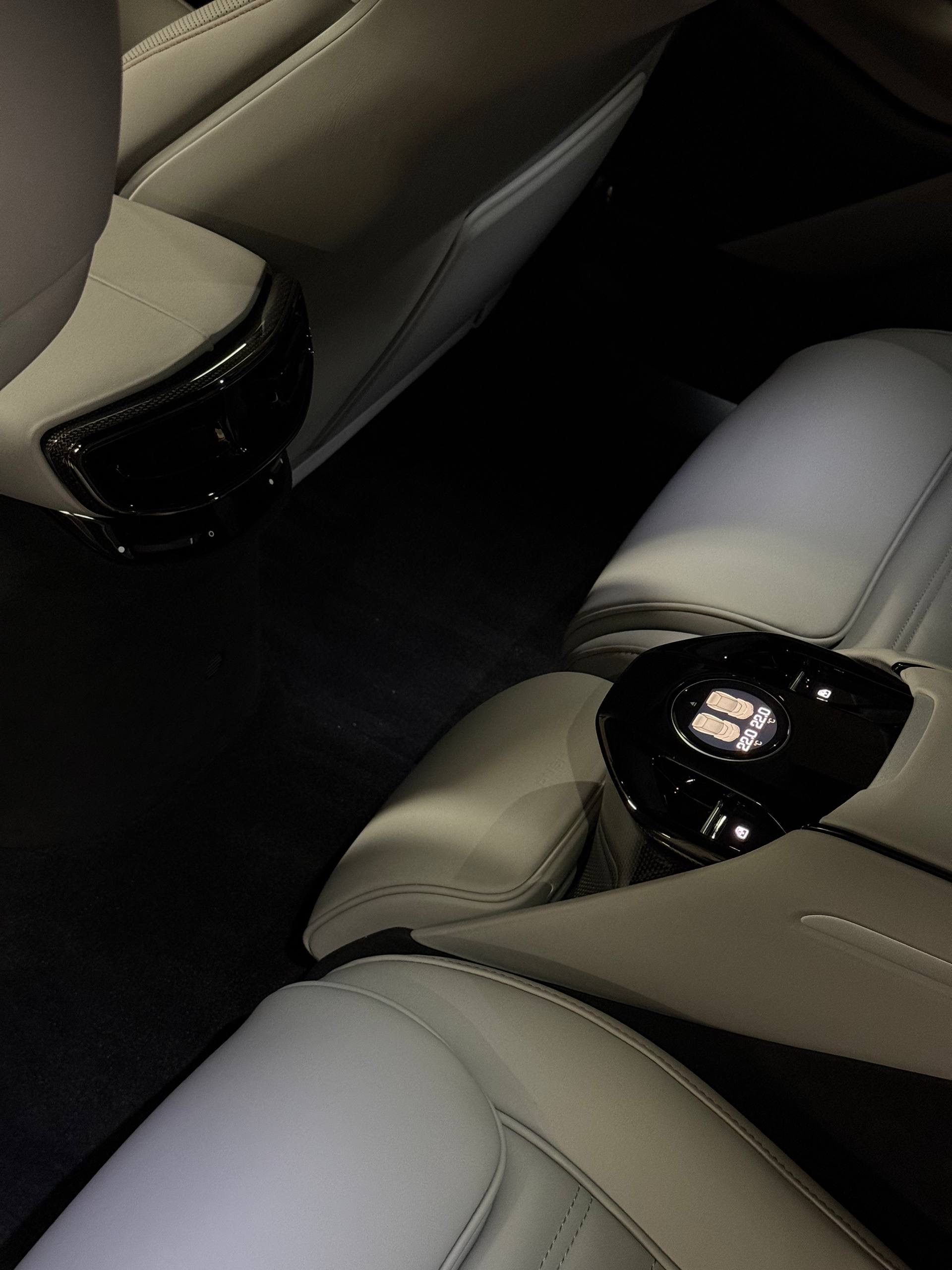 Ferrari Purosangue 2025 - фото 18